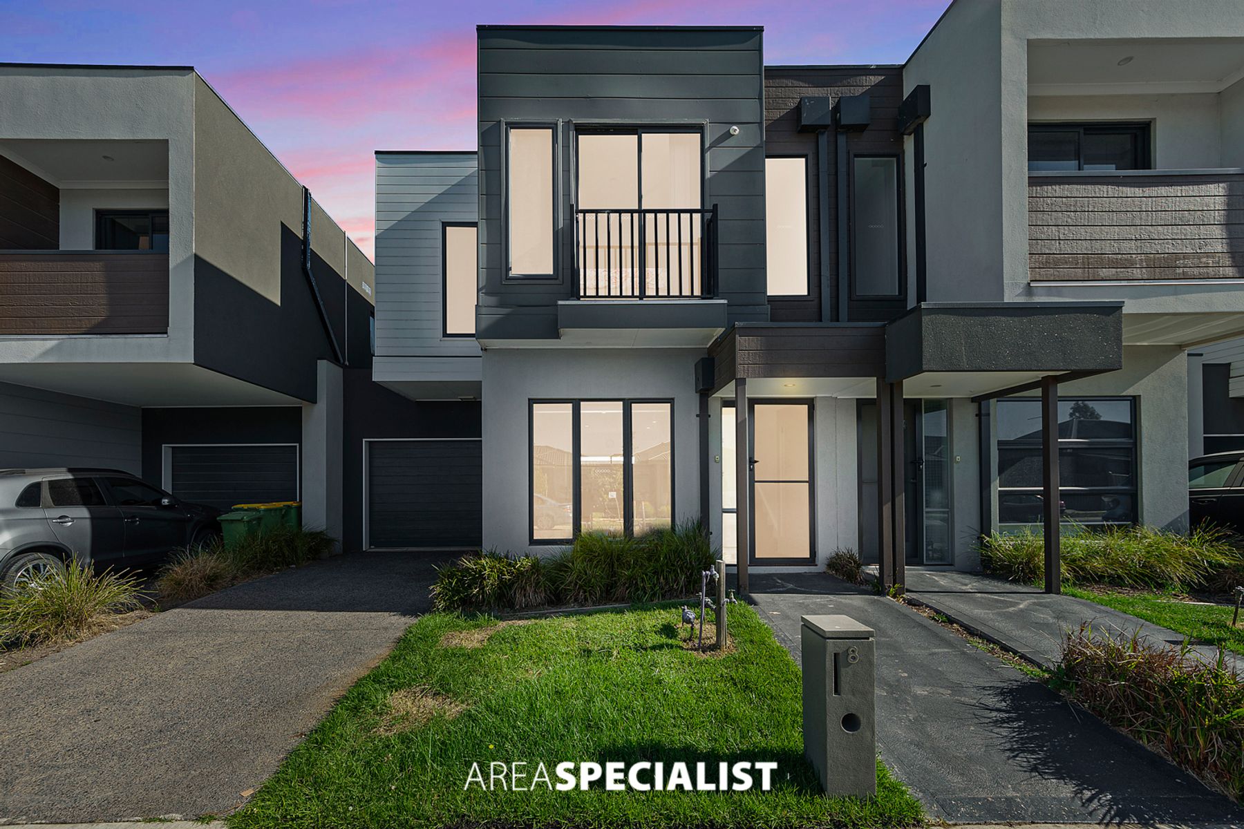 8 Sturt Court, Officer, VIC 3809, Officer - Thumbnail 2