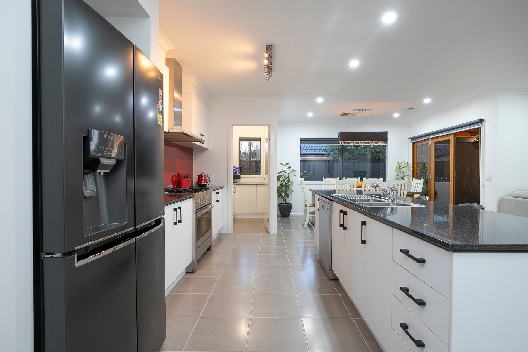 34 Pembroke Crescent, Derrimut, VIC 3026, Derrimut - Thumbnail 7