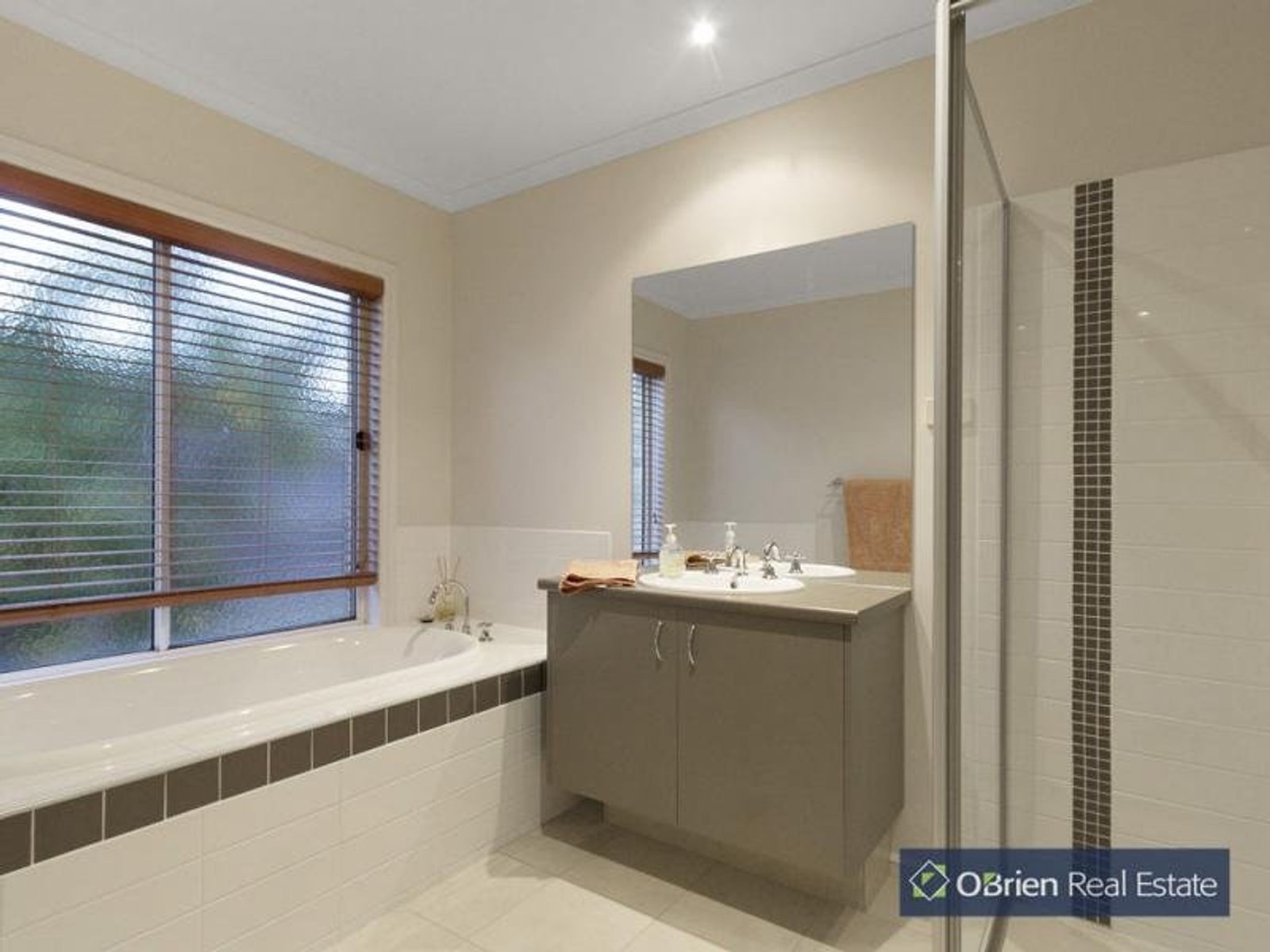 32 Ambiance Crescent, Narre Warren South, VIC 3805, Narre Warren South - Thumbnail 6