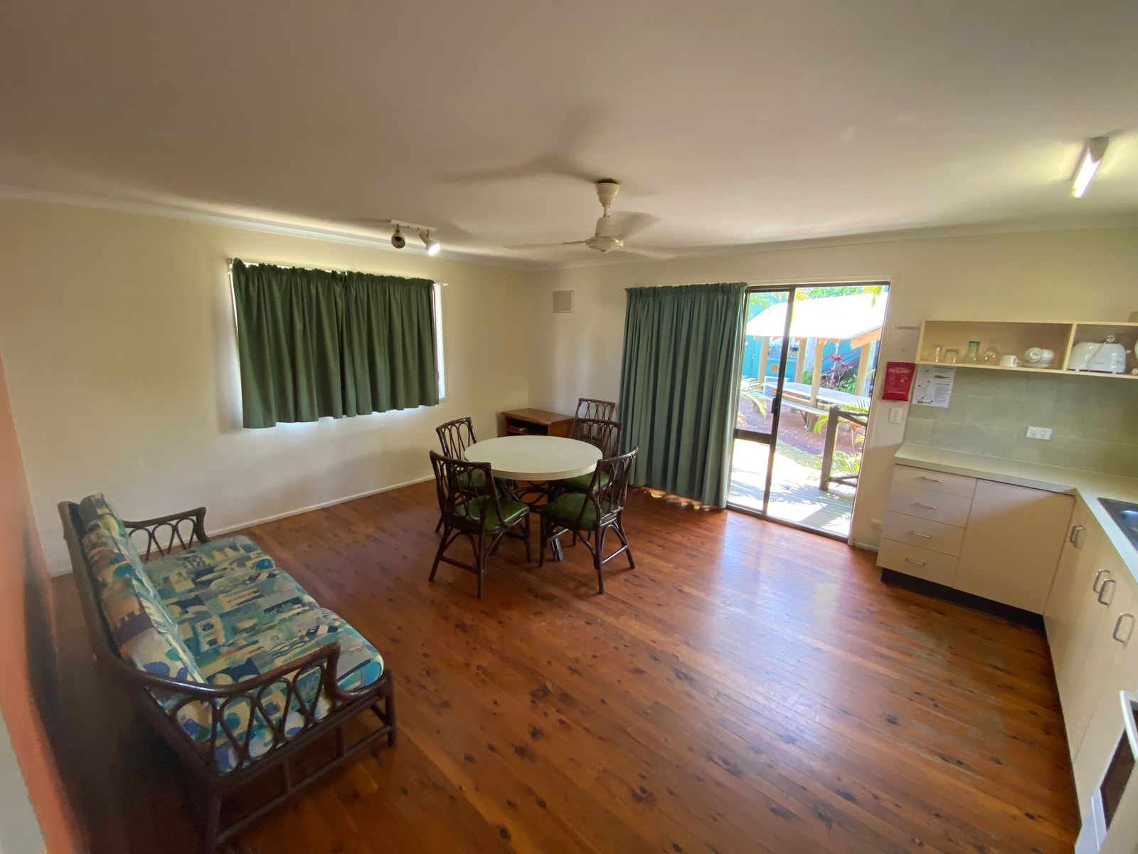 22/5 Bridge Road, East Mackay QLD 4740, East Mackay - Thumbnail 3
