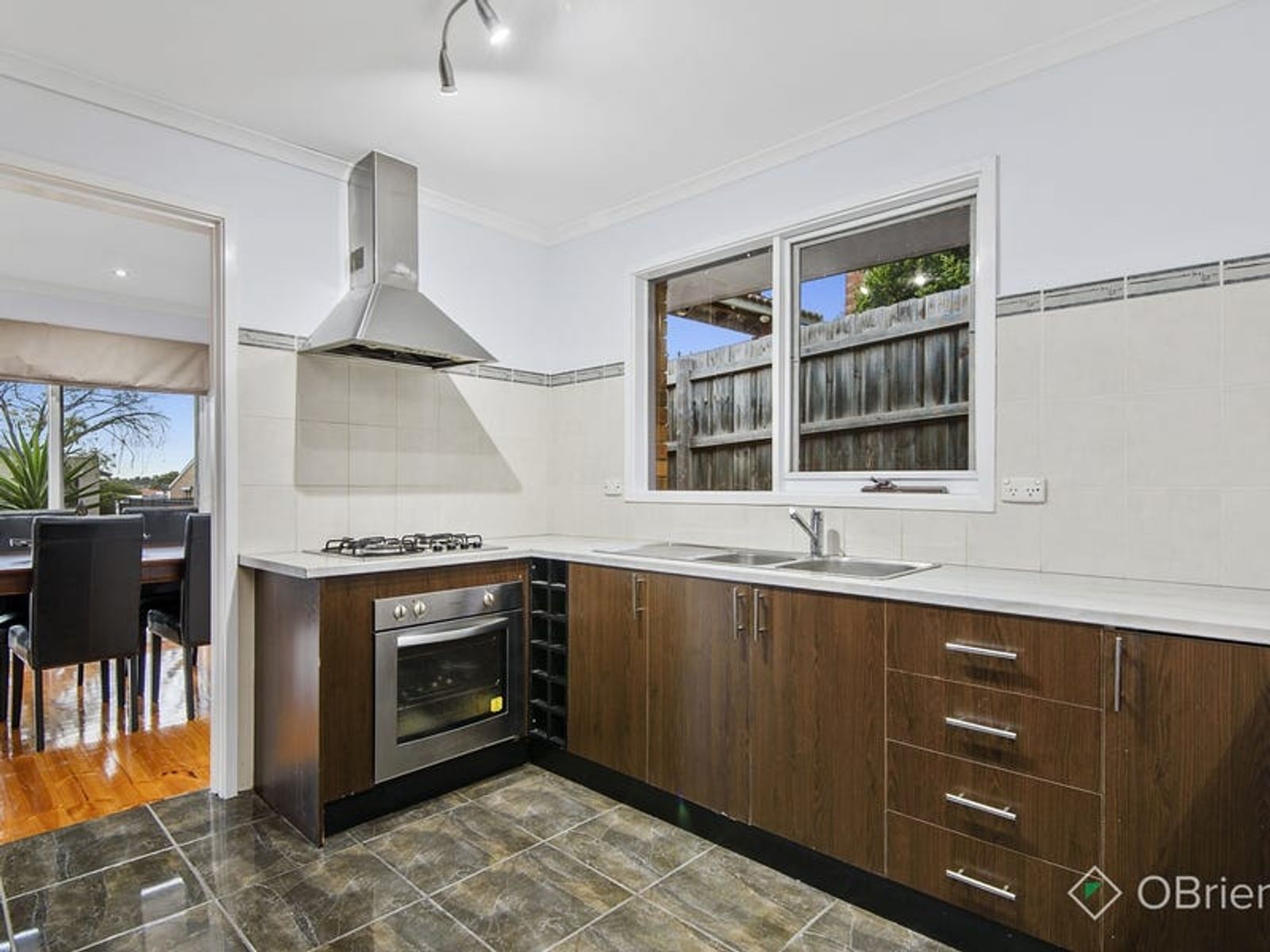 70 William Hovell Drive, Endeavour Hills, VIC 3802, Endeavour Hills - Thumbnail 3