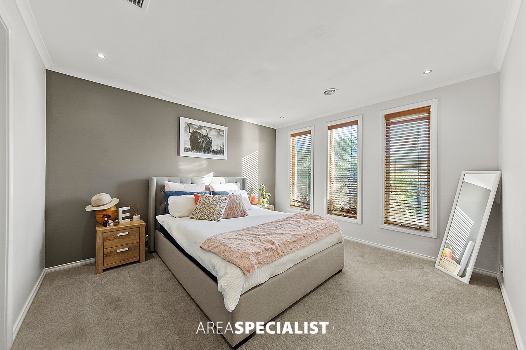 14 Huron Parkway, Pakenham, VIC 3810, Pakenham - Thumbnail 5