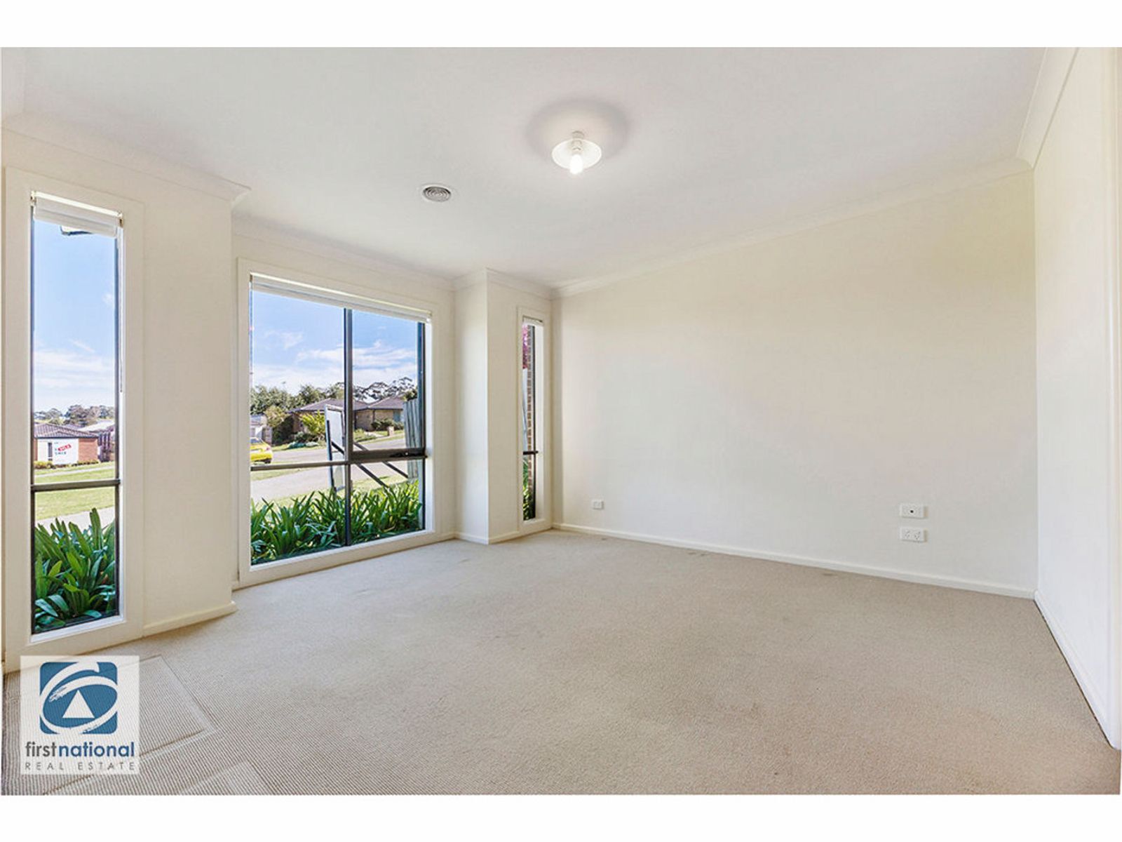 8 Rowan Walk, Drouin, VIC 3818, Drouin - Thumbnail 7