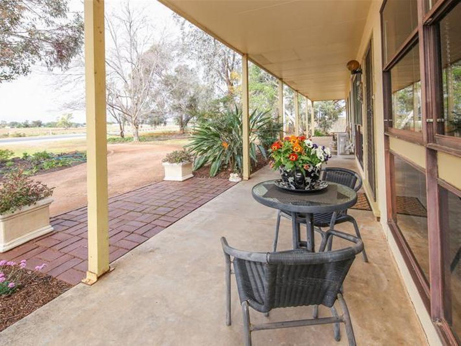 687-695 Cowra Avenue, Mildura - Thumbnail 2