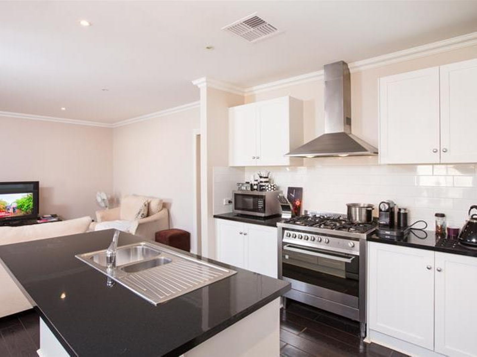 7 Essex Court, Mildura - Thumbnail 6