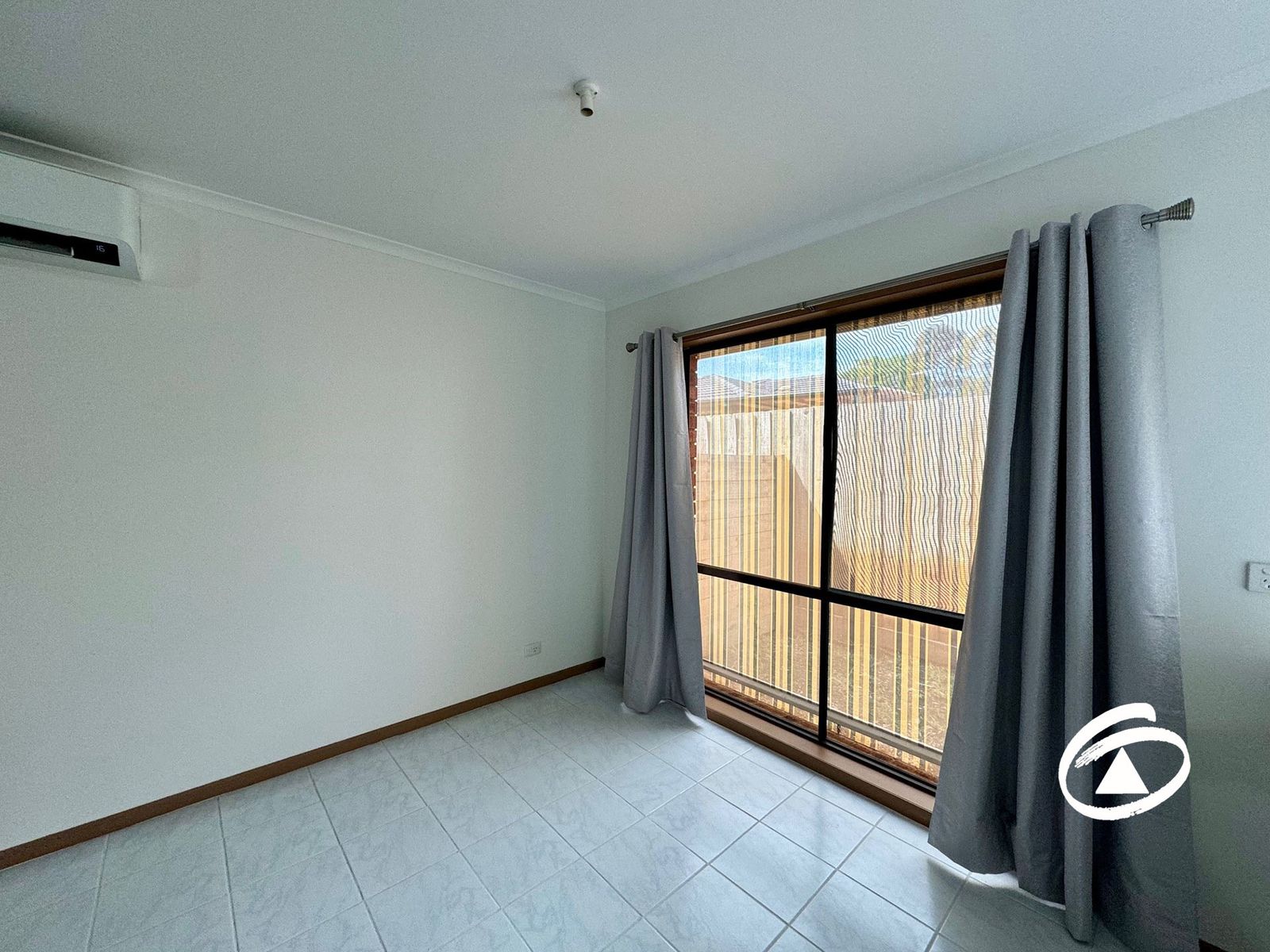 2/102 Fleetwood Drive, Narre Warren VIC 3805, Narre Warren - Thumbnail 4