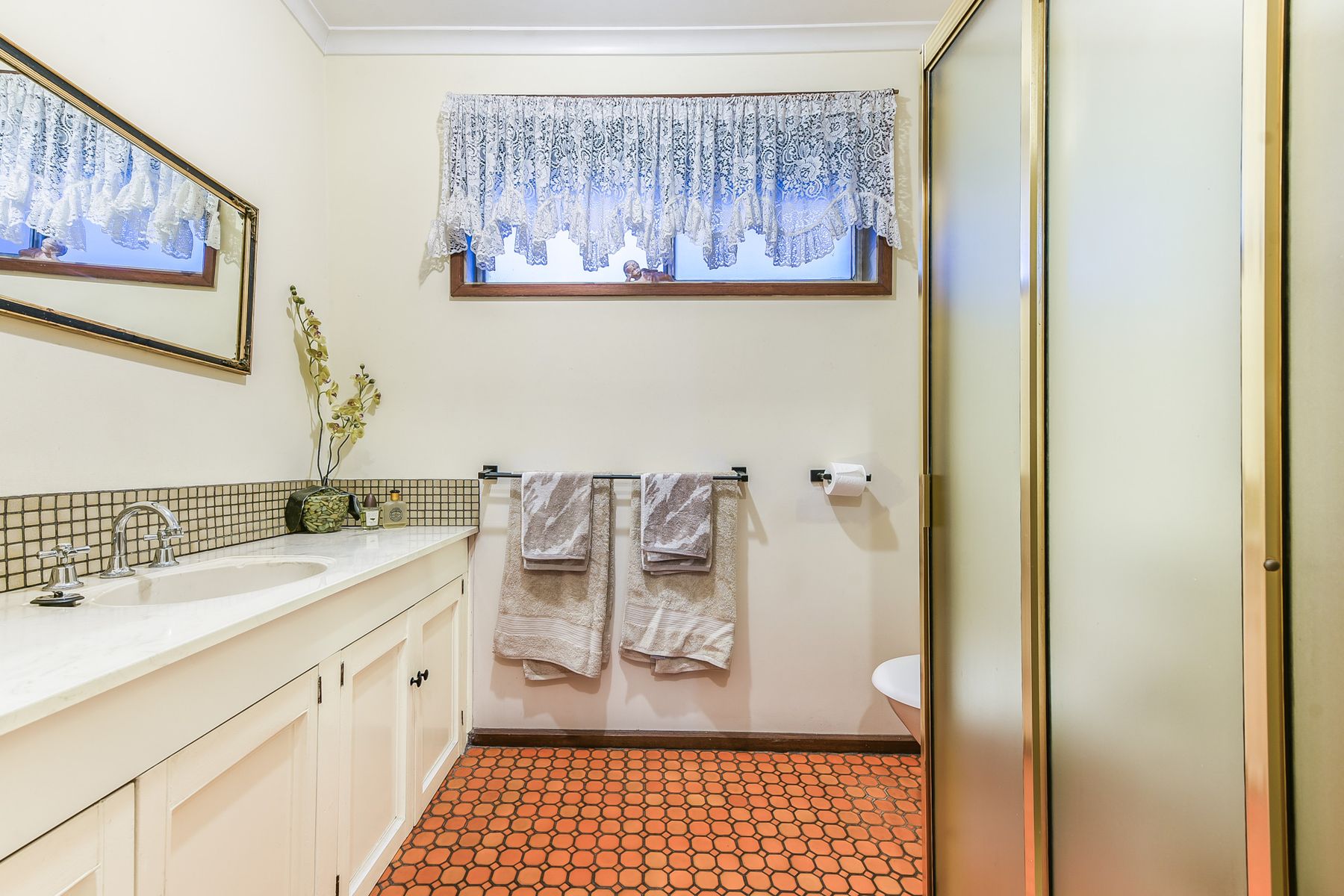 1 & 2/13 Henderson Road, Keysborough, VIC 3173, Keysborough - Thumbnail 7