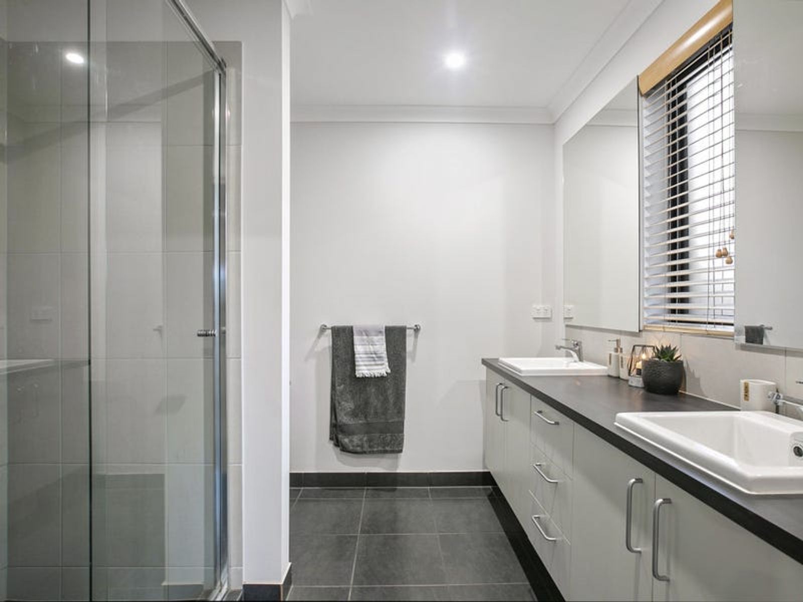 22 Mallard Avenue, Officer, VIC 3809, Officer - Thumbnail 4