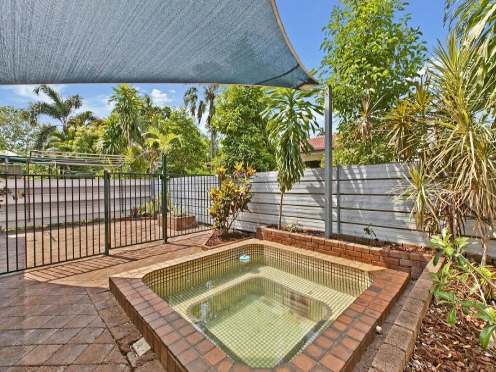 2/35 Ellengowan Drive, Brinkin NT 0810, Brinkin - Thumbnail 2