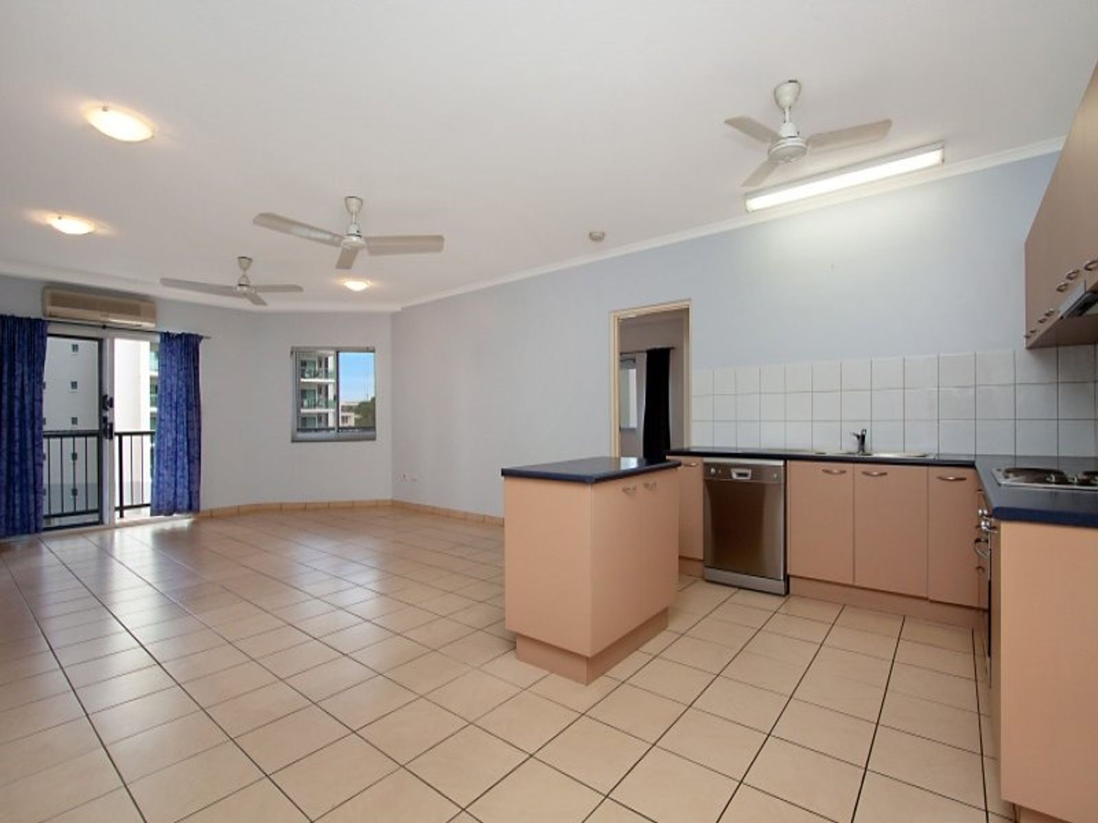 22/3 Cardona Court, Darwin City NT 0800, Darwin City - Thumbnail 3