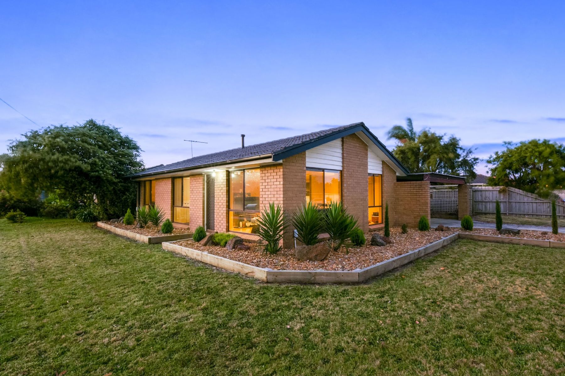 1/1 Fairfield Street, Cranbourne, VIC 3977, Cranbourne - Thumbnail 4