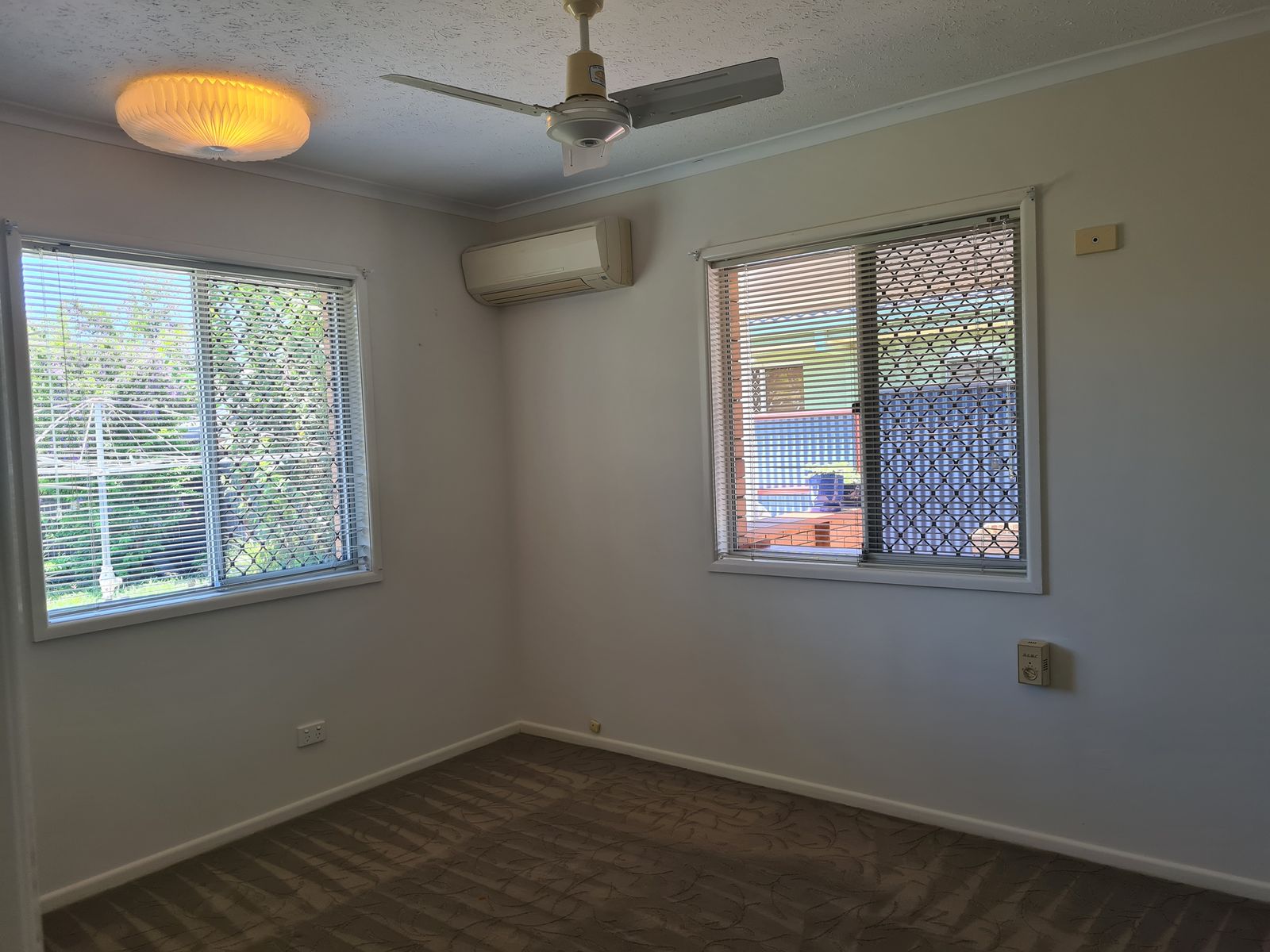 22 Ferguson Avenue, Bongaree QLD 4507, Bongaree - Thumbnail 6