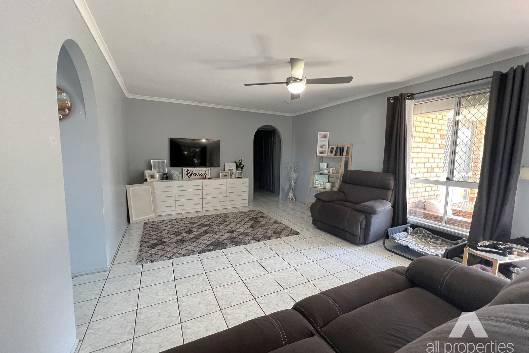 4 Calder Court, Crestmead QLD 4132, Crestmead - Thumbnail 4