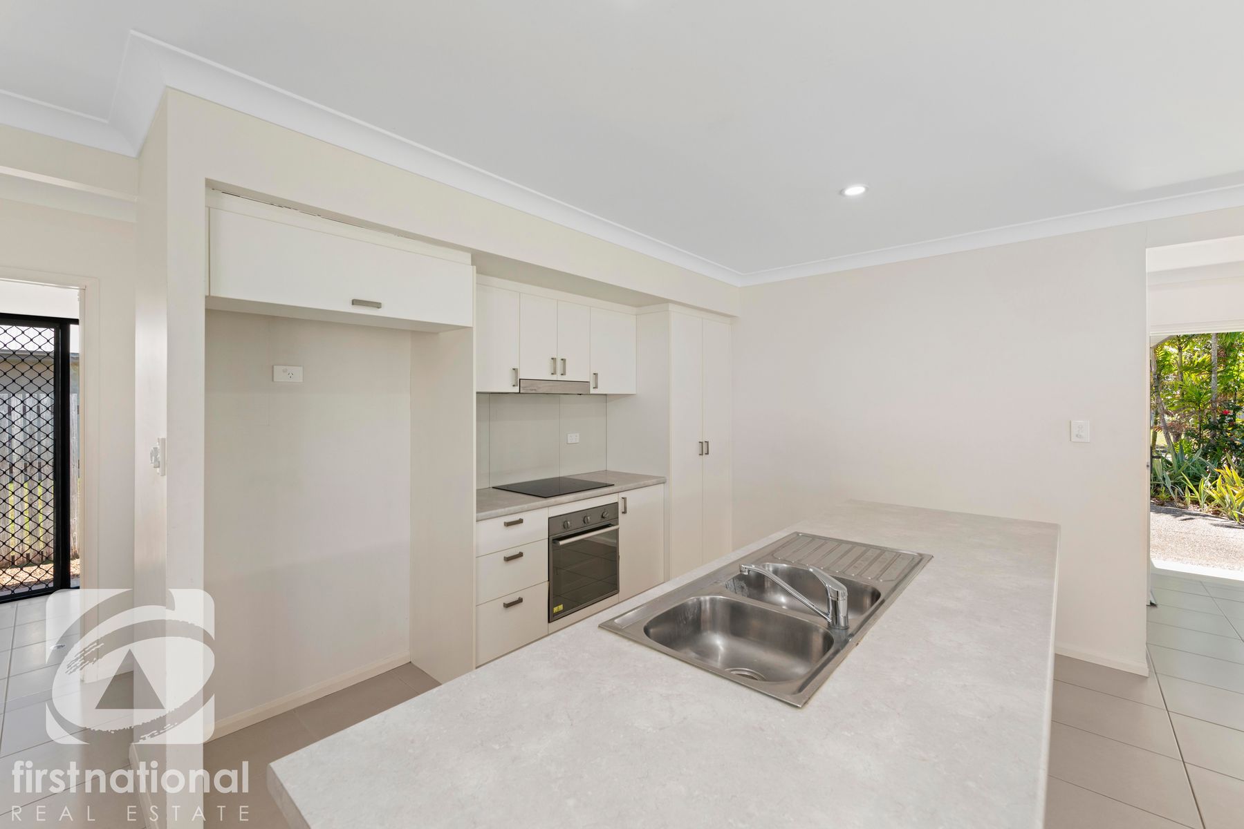 55 SHOALMARRA DRIVE, Mount Low, QLD 4818, Mount Low - Thumbnail 3