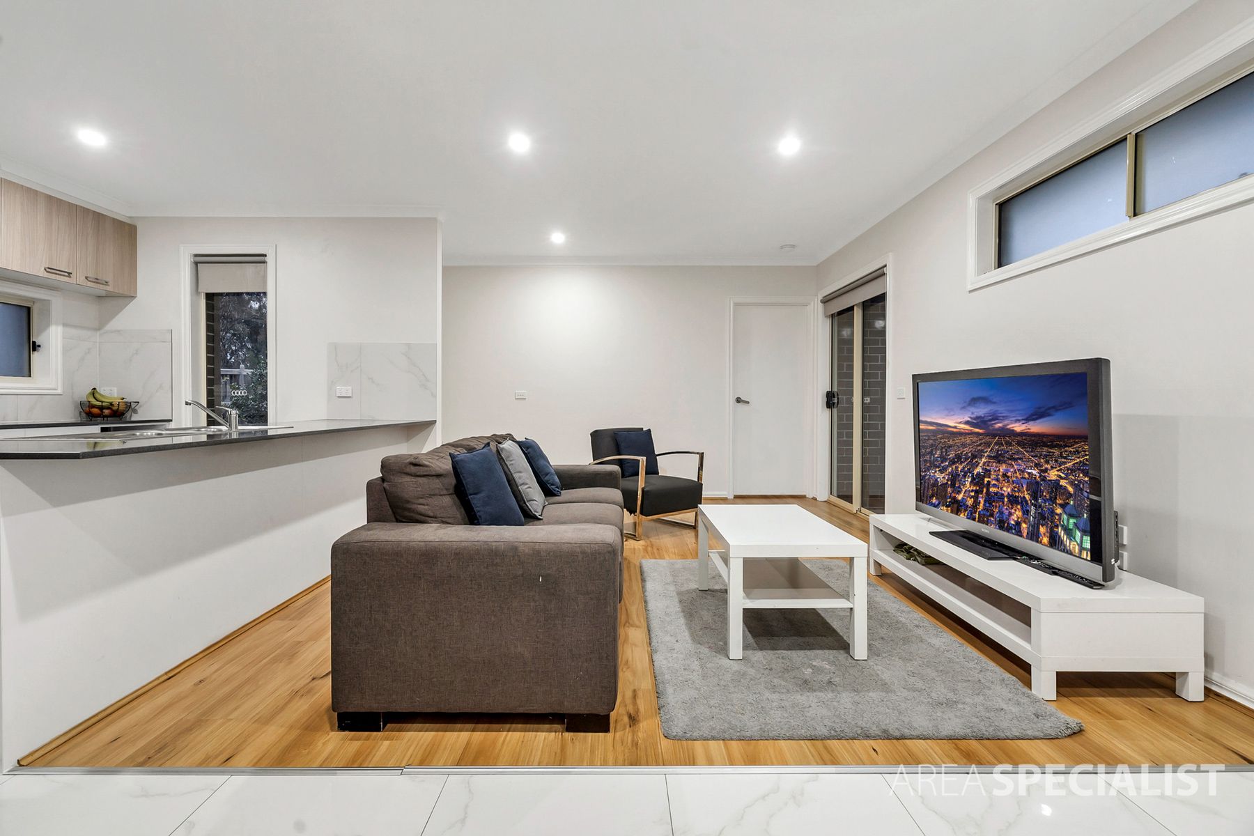 47 Valencia Circuit, Cranbourne, VIC 3977, Cranbourne - Thumbnail 3