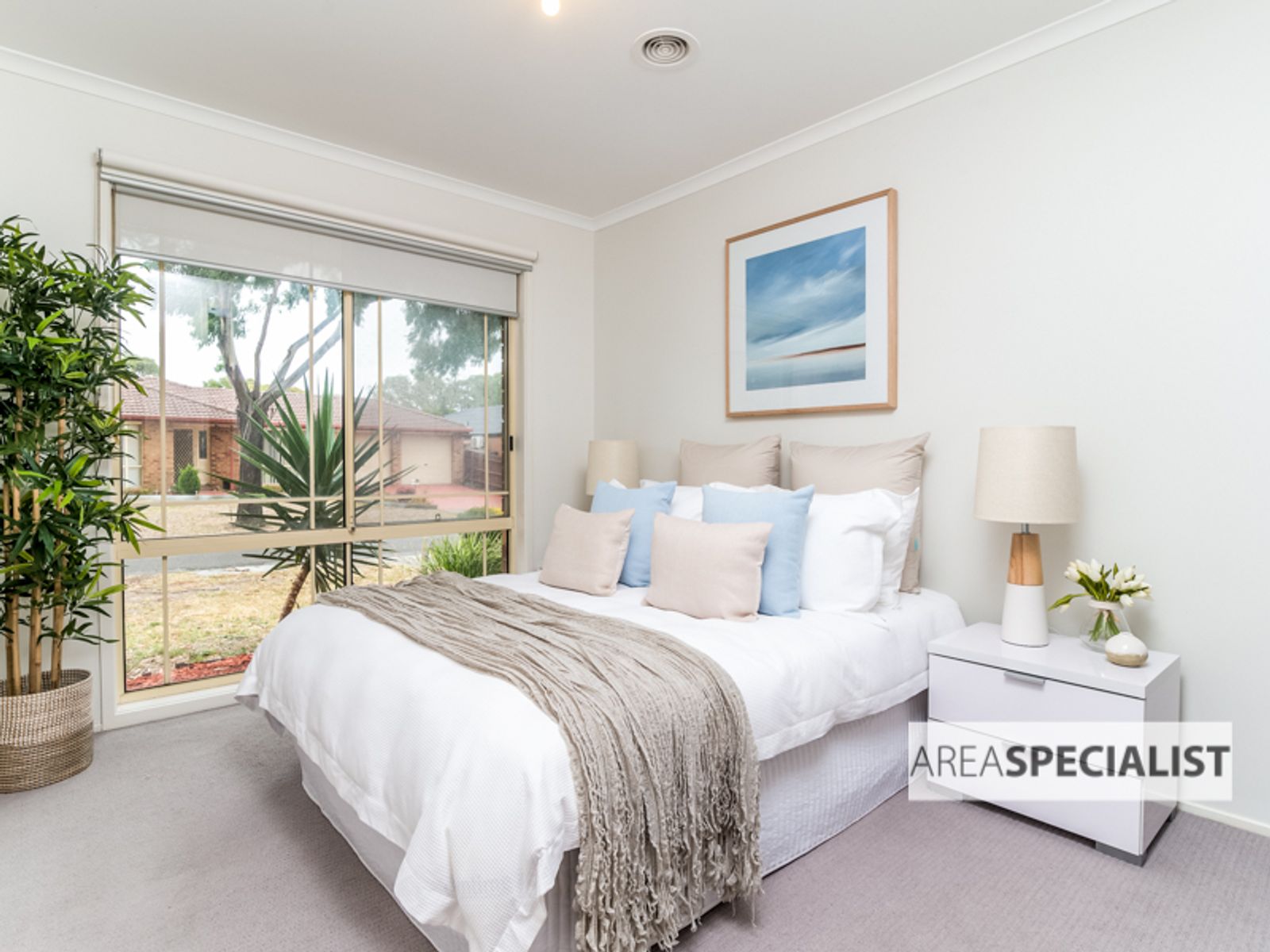 18 Dutton Close, Lynbrook, Lynbrook - Thumbnail 5