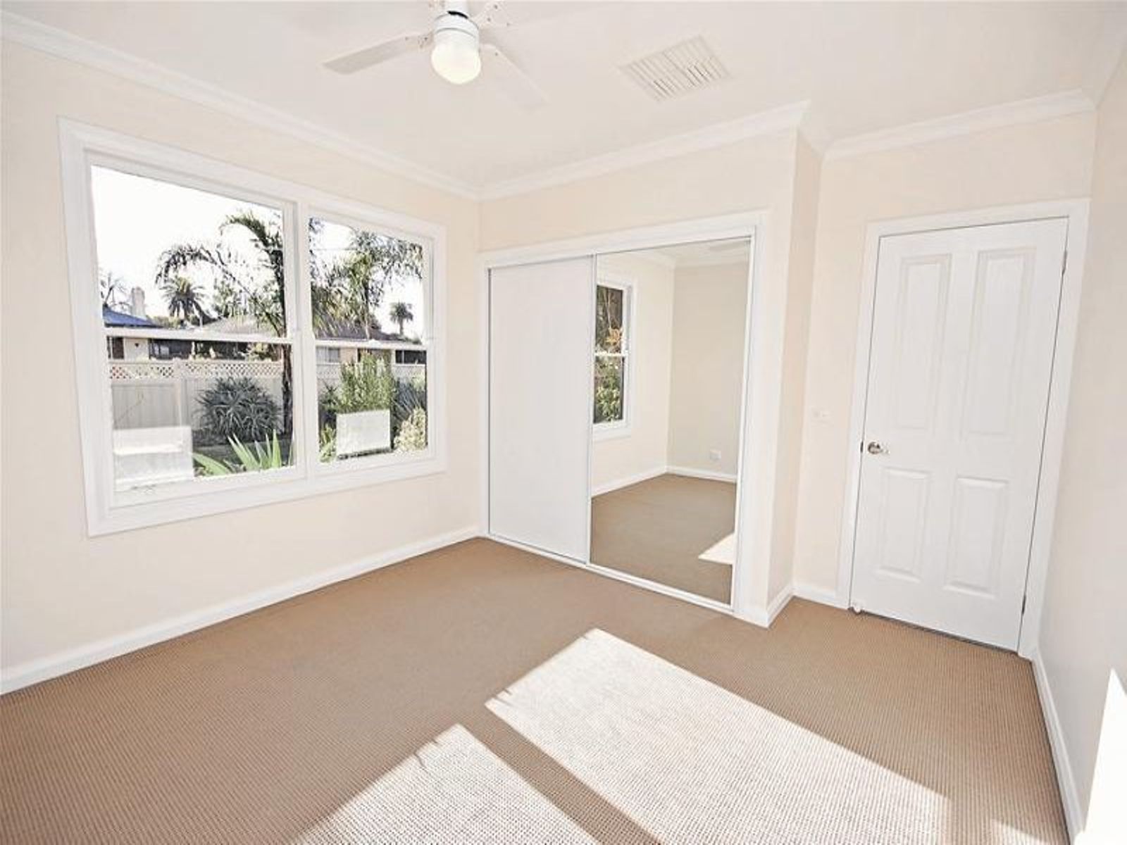 10 Logan Avenue, Mildura - Thumbnail 3