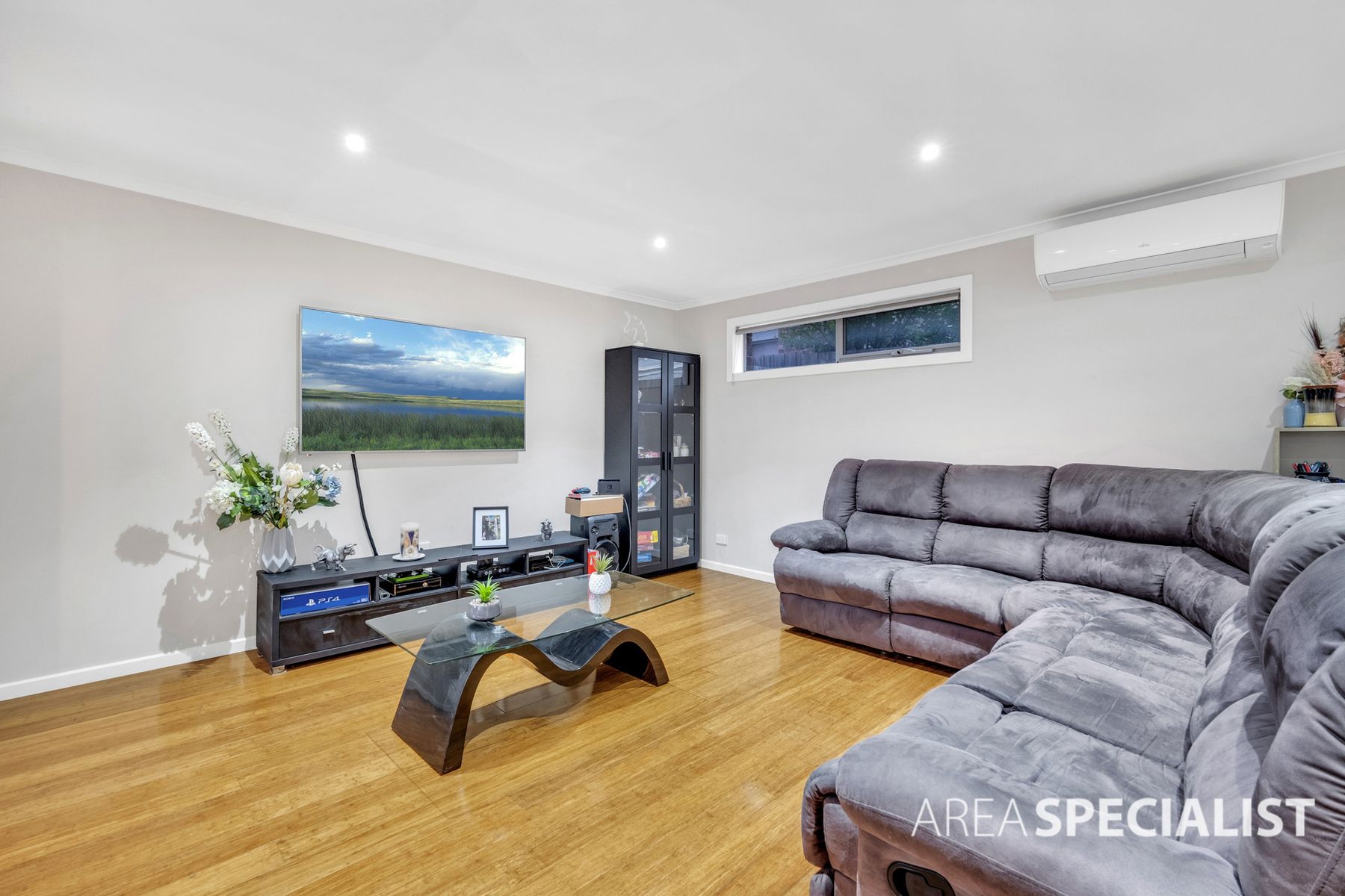 4 Aiden Rise, Narre Warren, VIC 3805, Narre Warren - Thumbnail 3