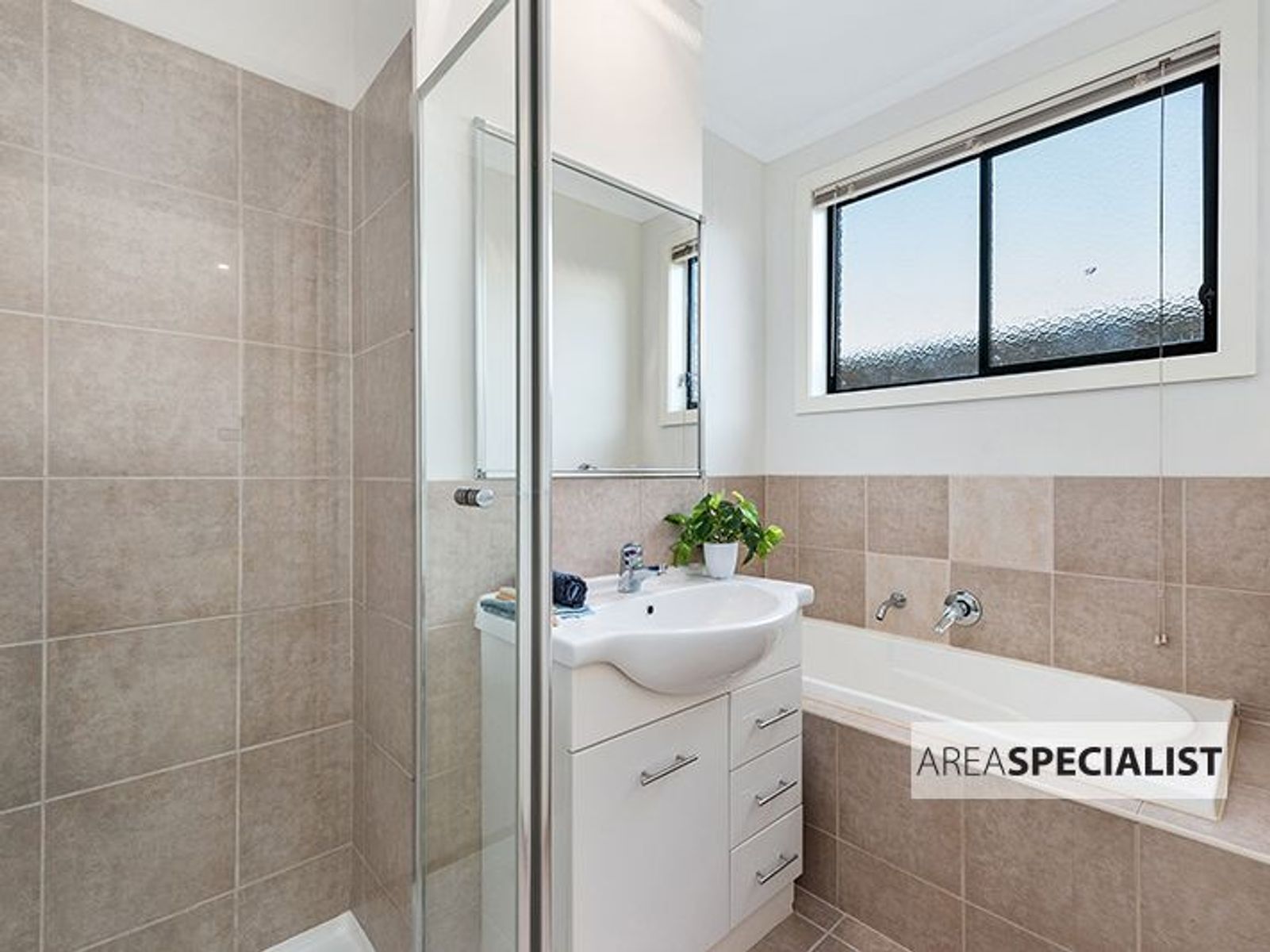 2/2 James Street, Noble Park, VIC 3174, Noble Park - Thumbnail 3