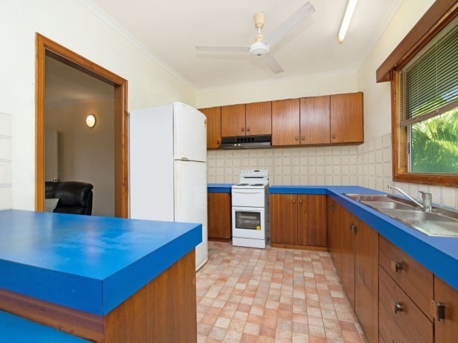 17 Goulburn Street, Leanyer NT 0812, Leanyer - Thumbnail 3