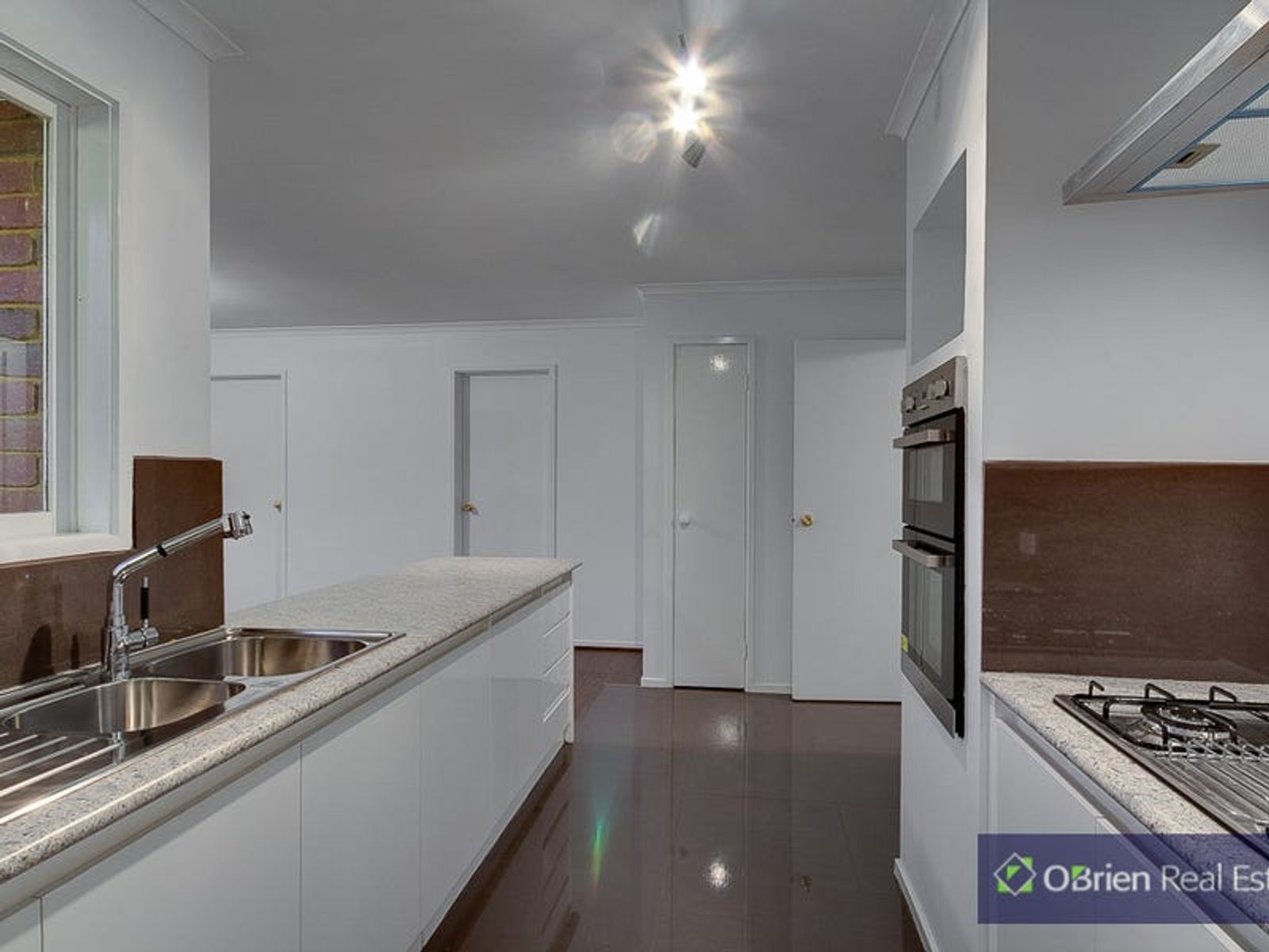 53 Scenic Road, Kenmore QLD 4069, Kenmore - Thumbnail 4
