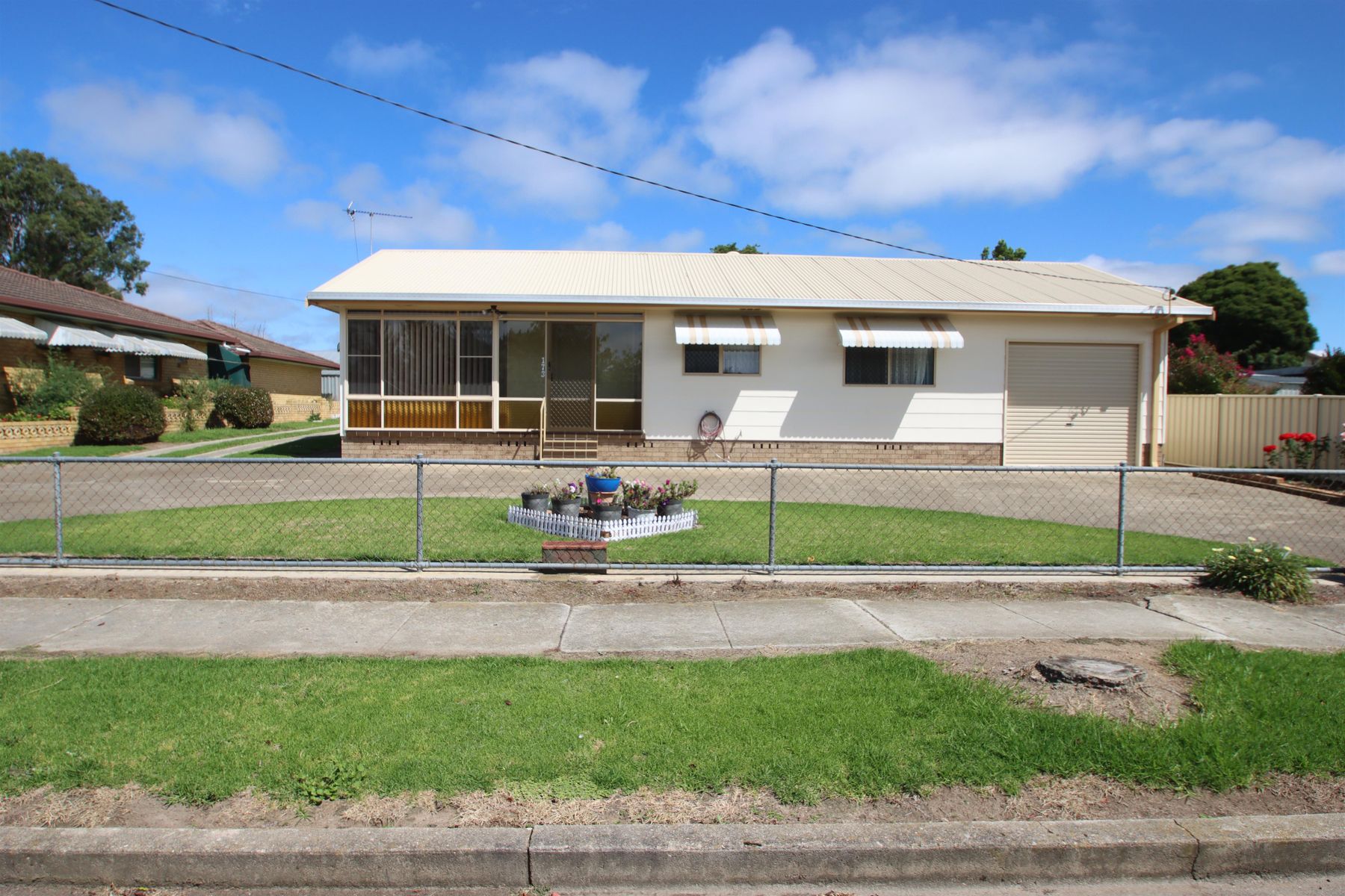 173 Manners Street, Tenterfield NSW 2372 - Image 1