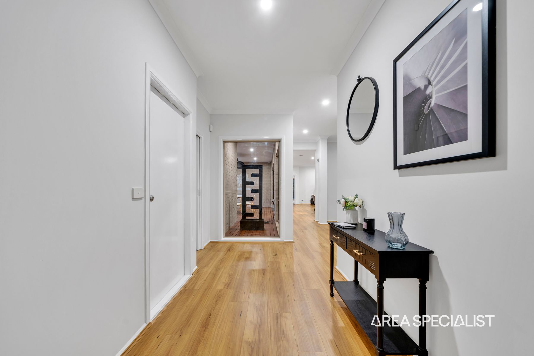 56 Hummingbird Boulevard, Tarneit, VIC 3029, Tarneit - Thumbnail 3