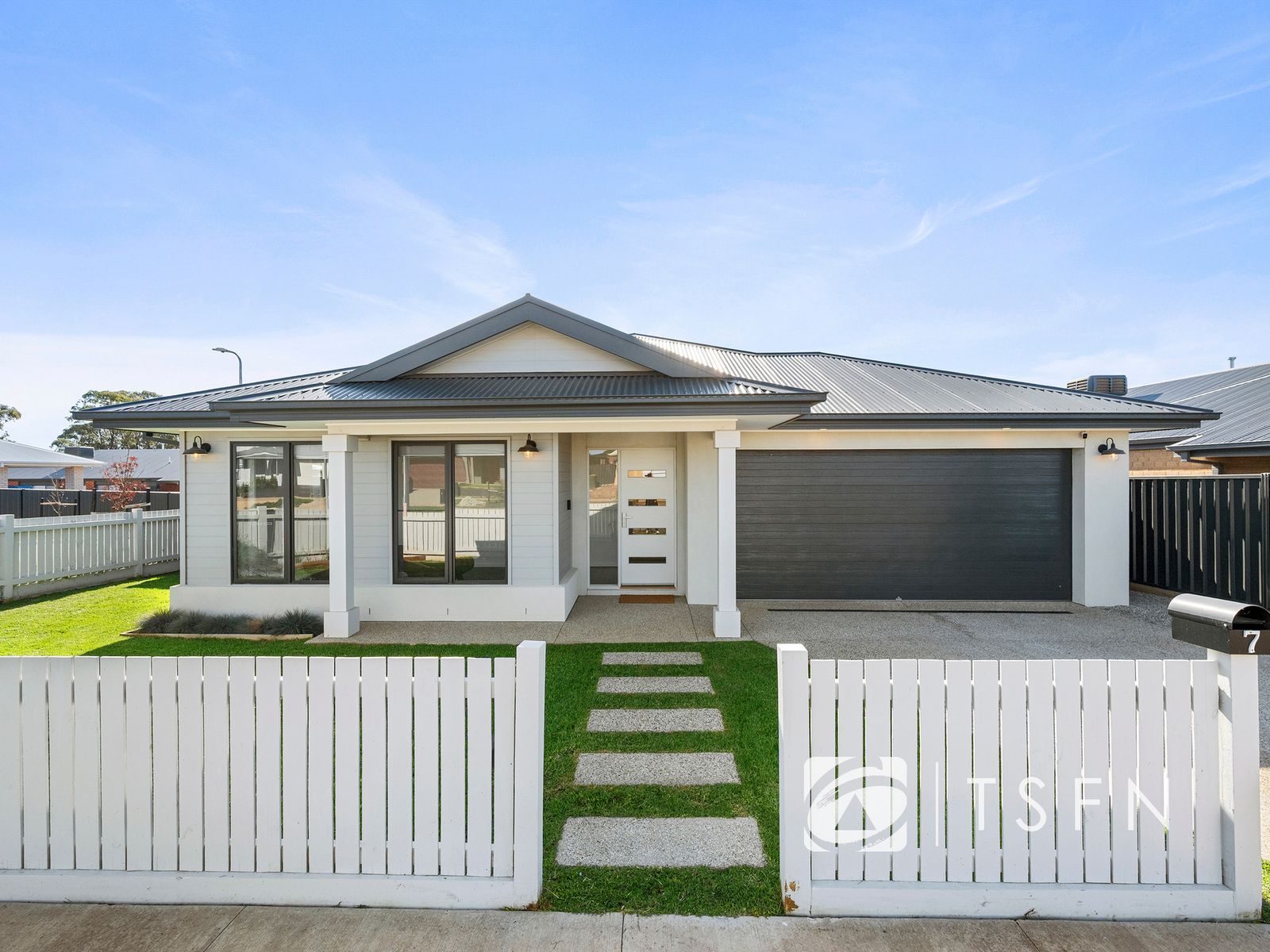 7 Kingsley Promenade, Huntly VIC 3551, Huntly - Image 1