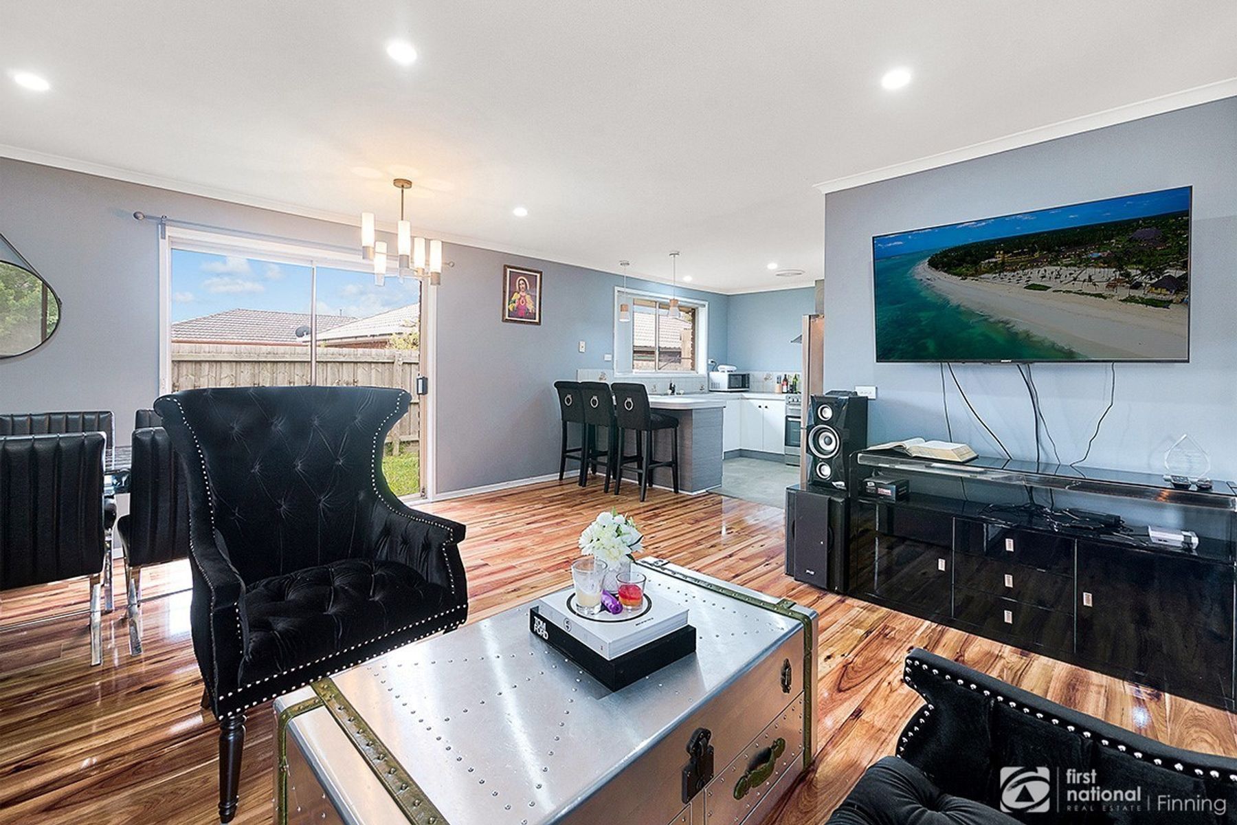 2/1 Wills Court, Cranbourne North VIC 3977, Cranbourne North - Thumbnail 2