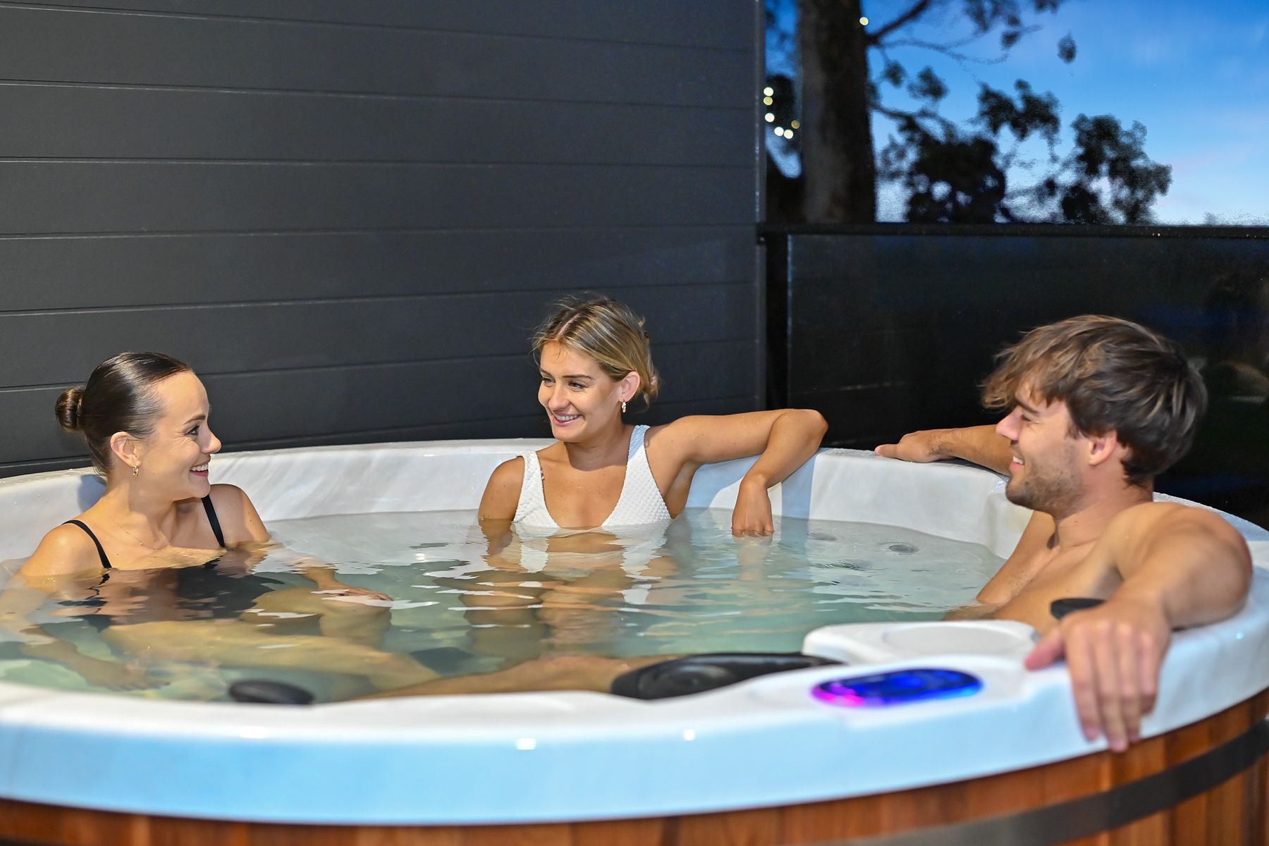 24 Beach Road, Rhyll, Rhyll - Thumbnail 6