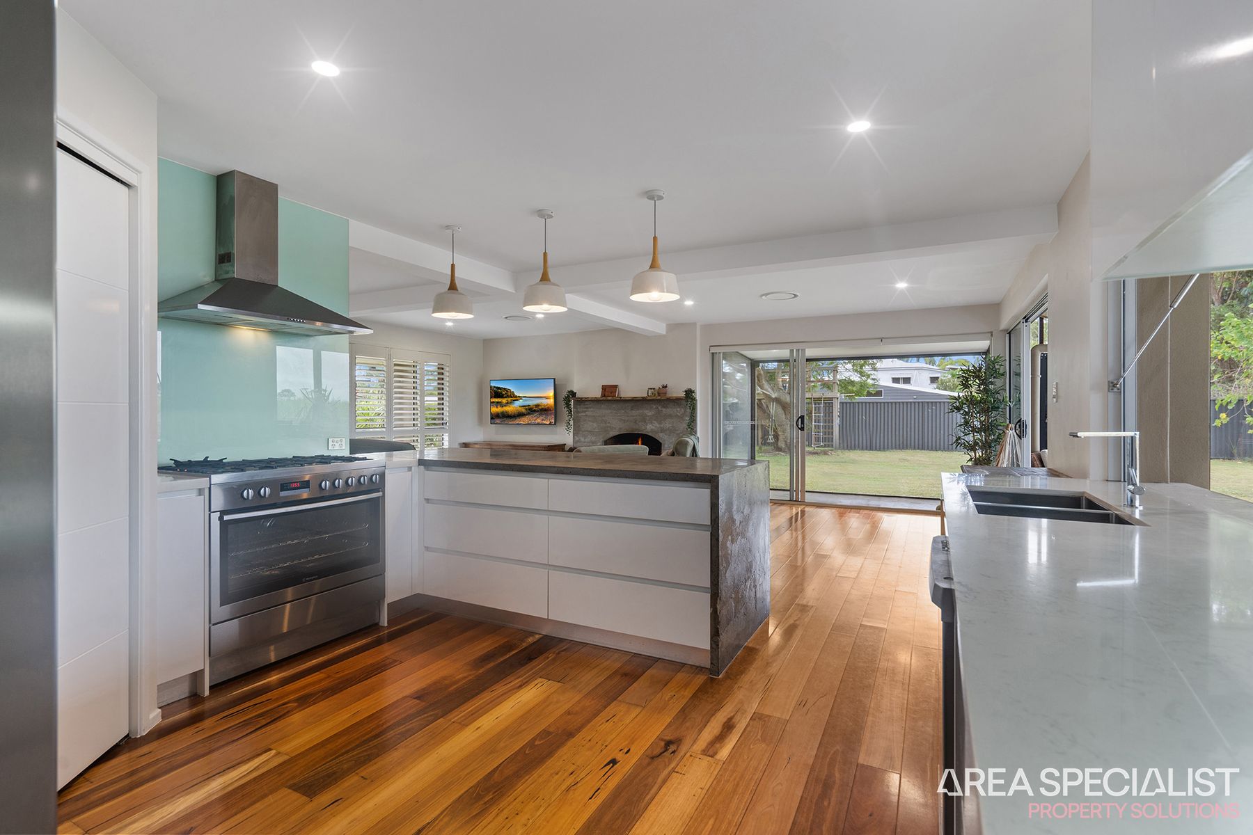 46 Kumgum Street, Jacobs Well, QLD 4208, Jacobs Well - Thumbnail 5