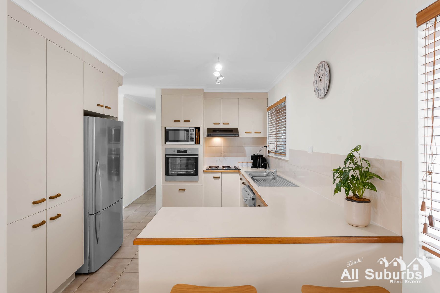 57 Evergreen Avenue, Loganlea QLD 4131, Loganlea - Thumbnail 4
