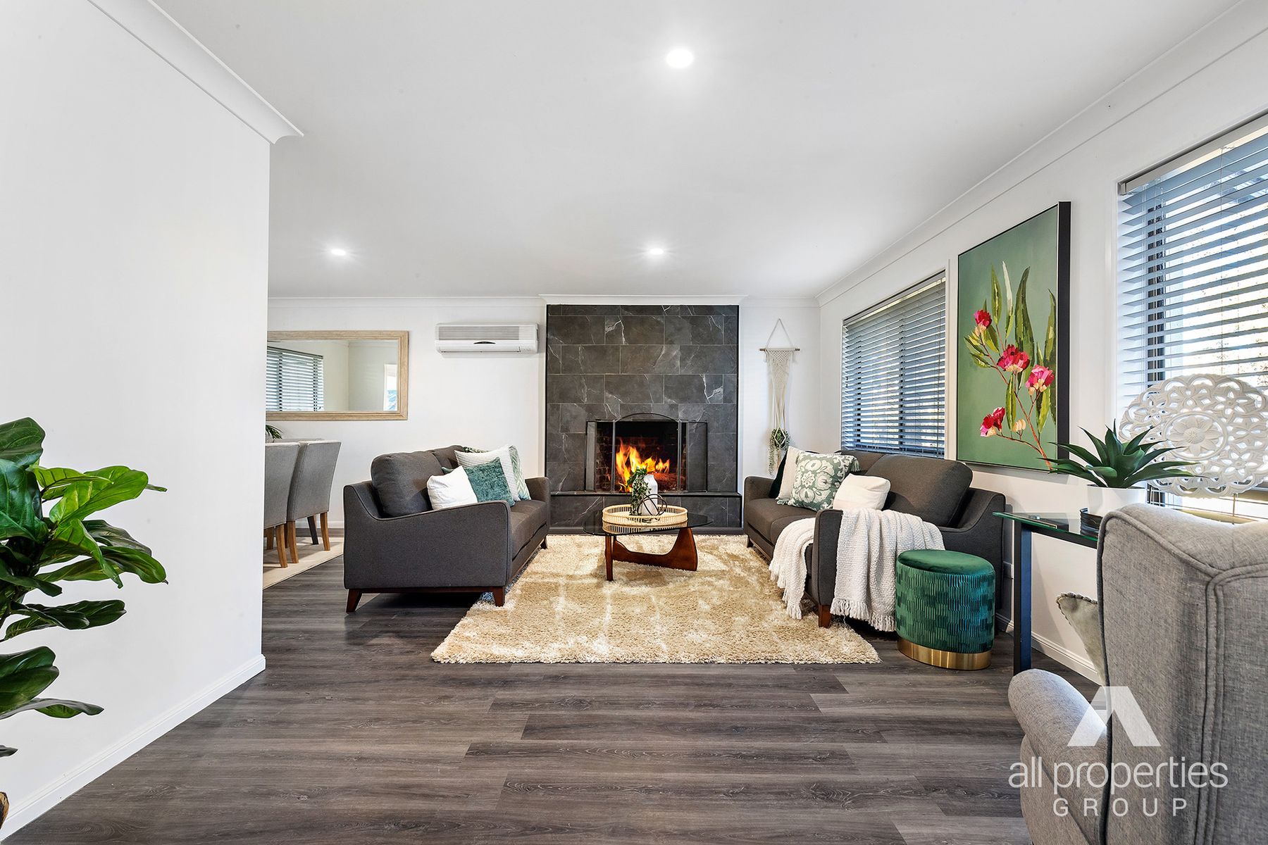 113-115 Kensington Drive, Munruben QLD 4125, Munruben - Thumbnail 2