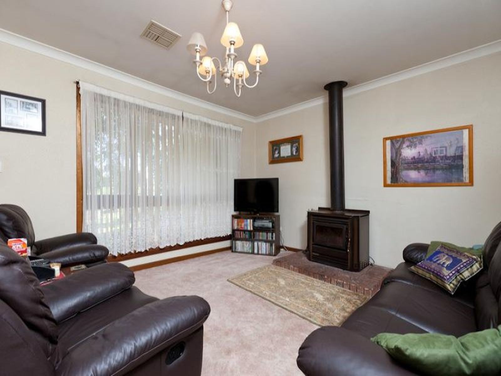 162 Eleventh Street, Mildura - Thumbnail 3