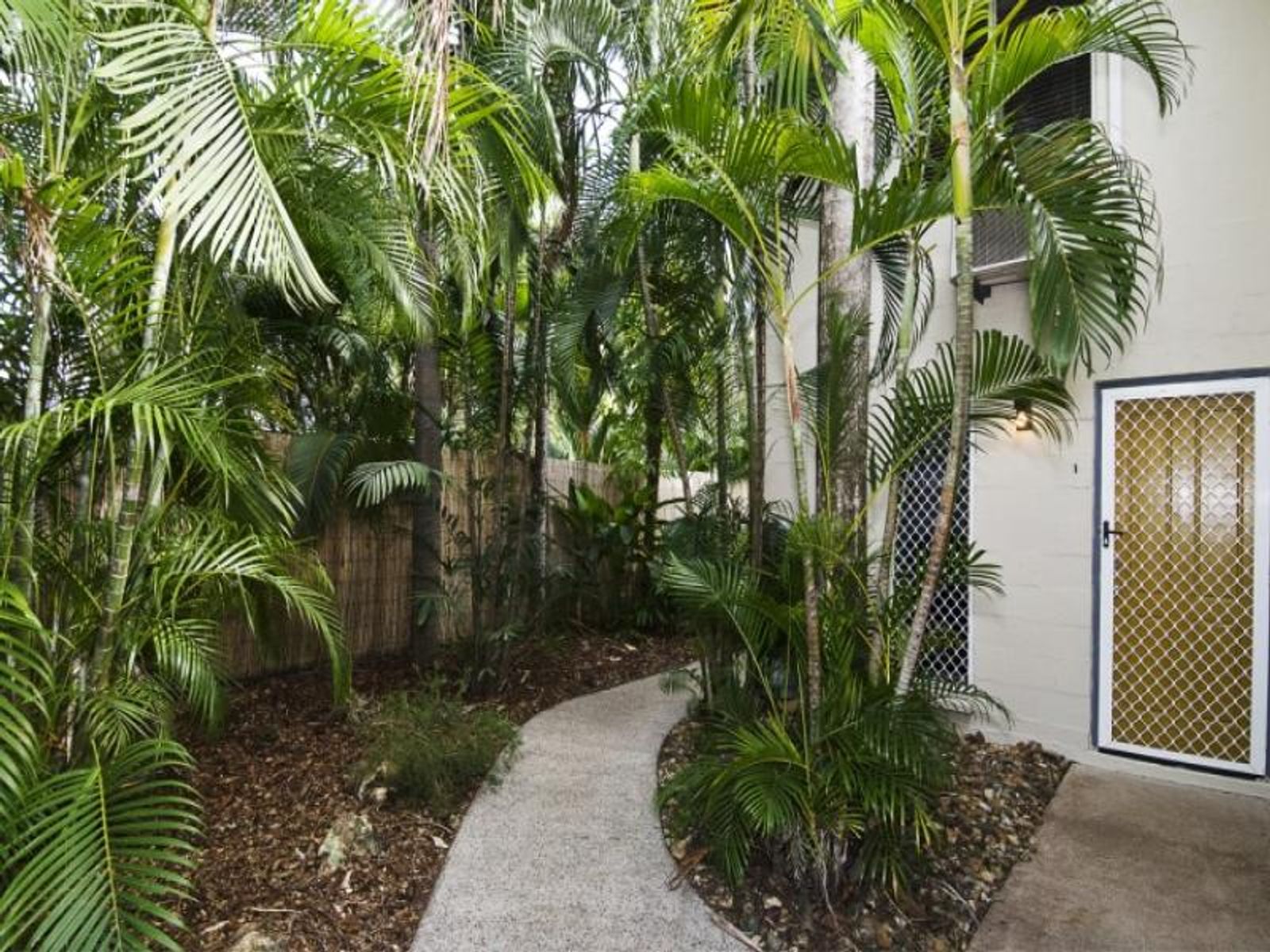 1/7 Weddell Street, Parap NT 0820, Parap - Thumbnail 2