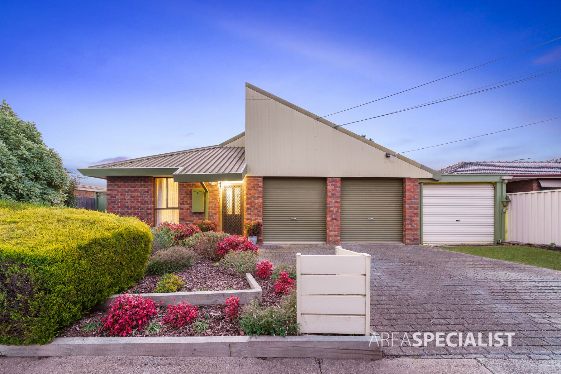 1 Northey Crescent, Hoppers Crossing VIC 3029, Hoppers Crossing - Thumbnail 2