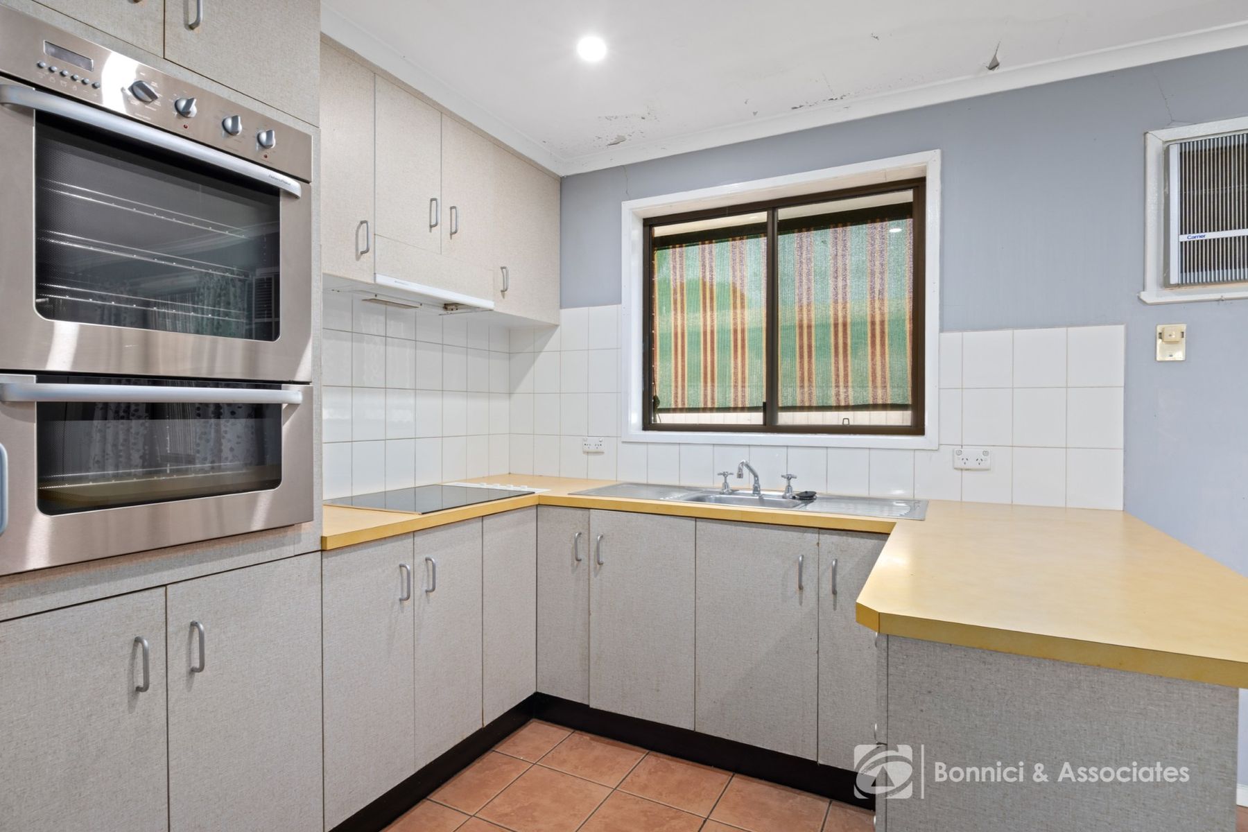 1/8 McEwen Crescent, West Wodonga VIC 3690, West Wodonga - Thumbnail 5