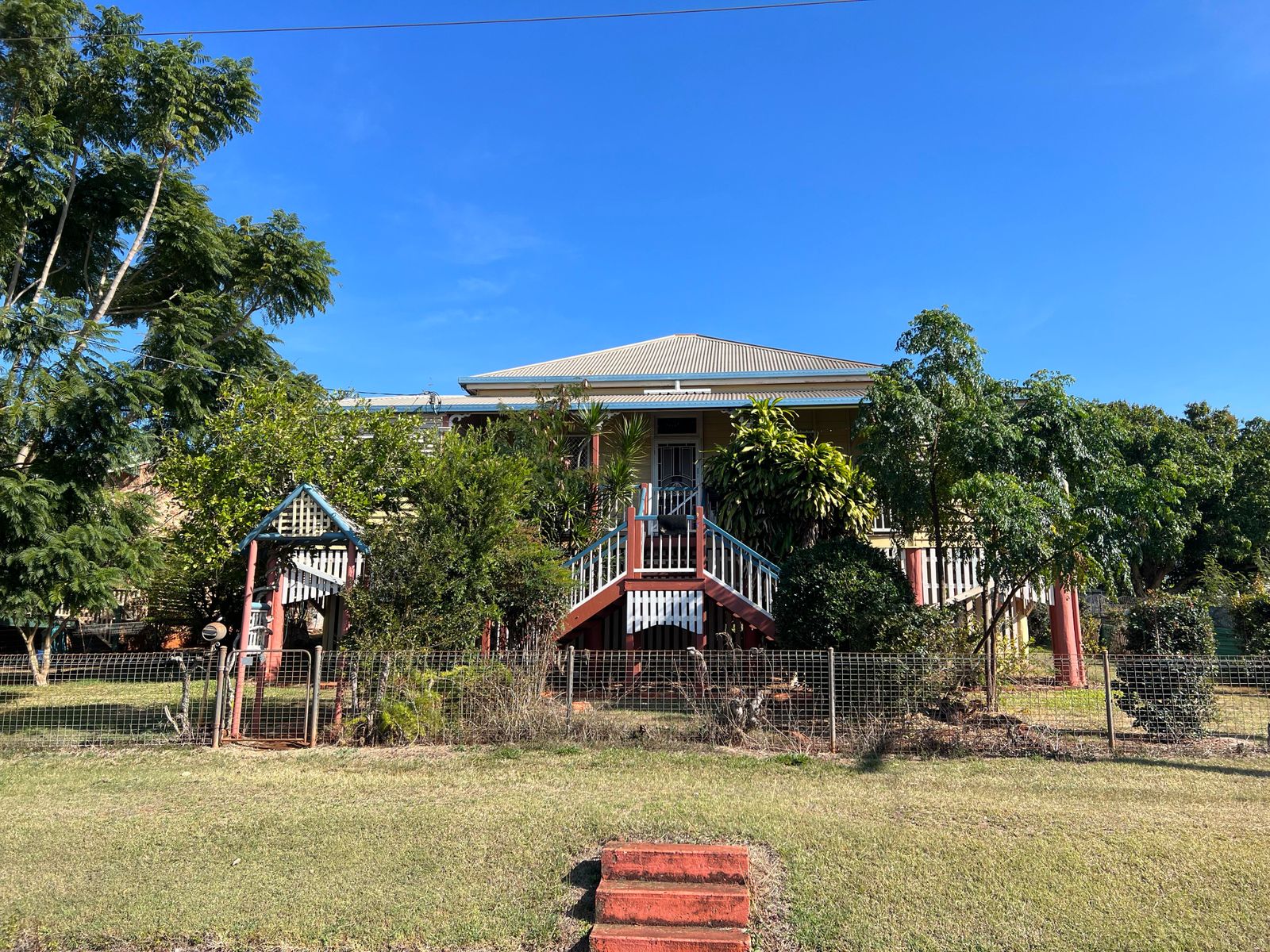 12 Queen Street, Childers QLD 4660