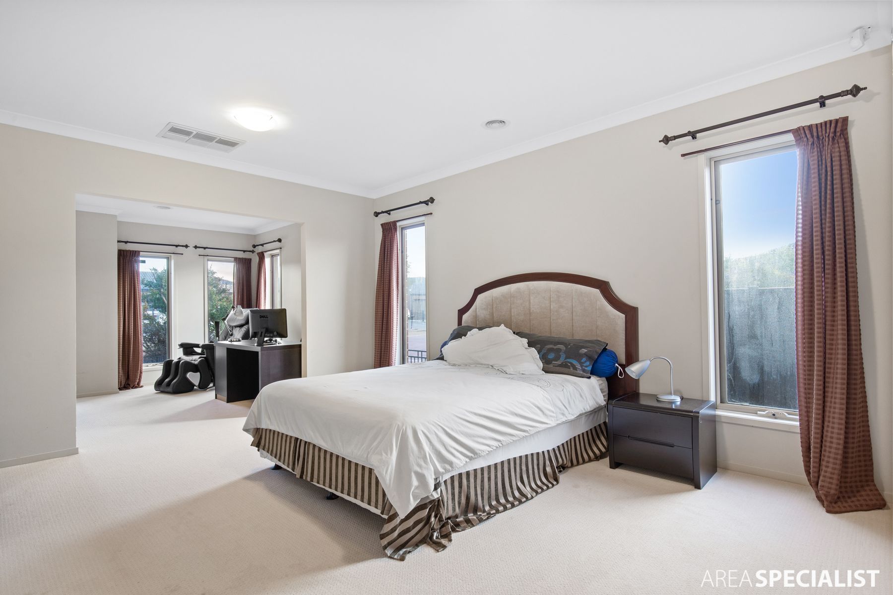 16 Fairbridge Road, Point Cook, VIC 3030, Point Cook - Thumbnail 5