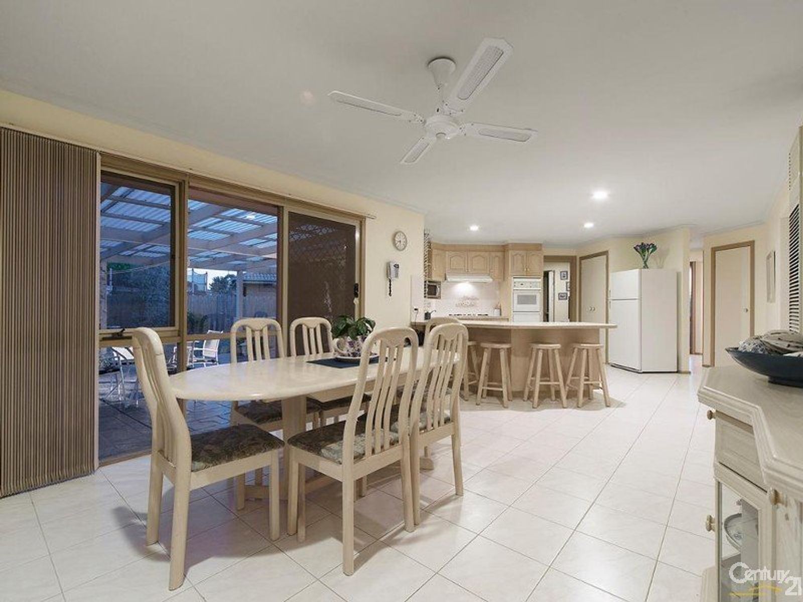 119 Courtenay Avenue, Cranbourne North - Thumbnail 8