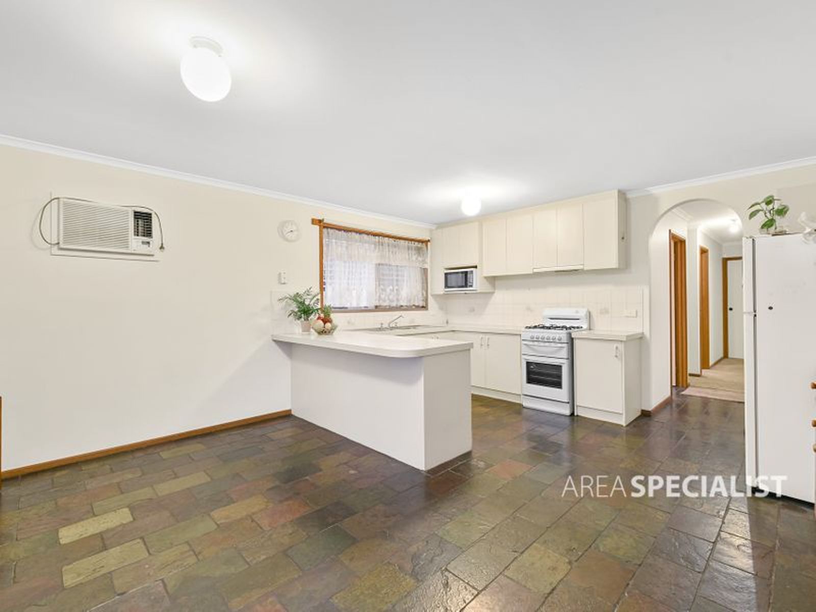 40 Lesley Drive, Hampton Park, VIC 3976, Hampton Park - Thumbnail 2