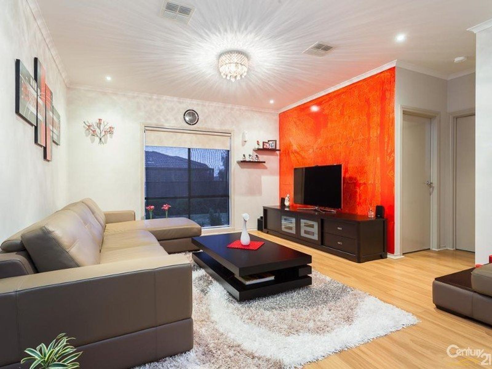 20 Merrowland Avenue, Cranbourne North - Thumbnail 4