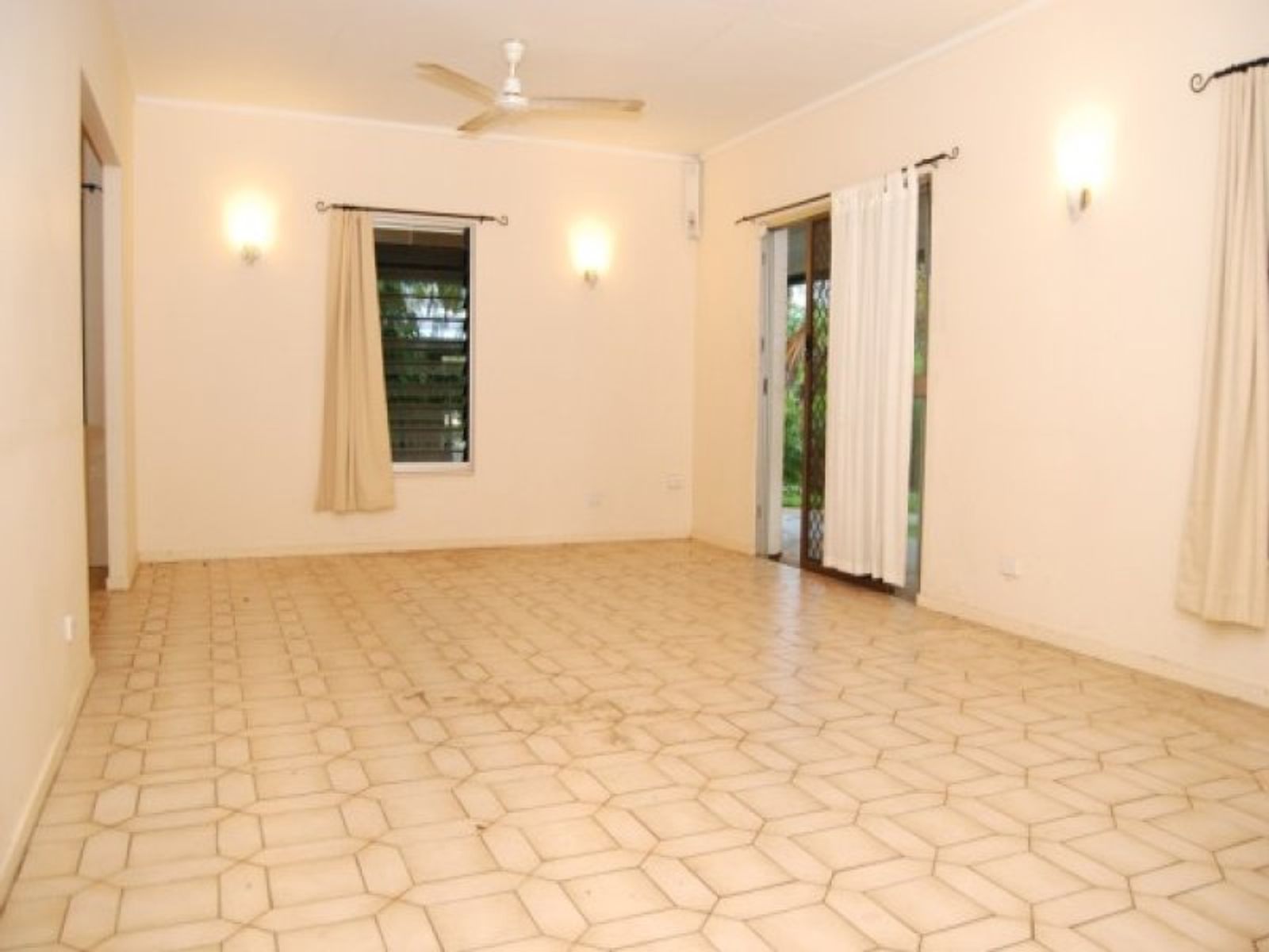 23 Whimbrel Crescent, Wulagi NT 0812, Wulagi - Thumbnail 4