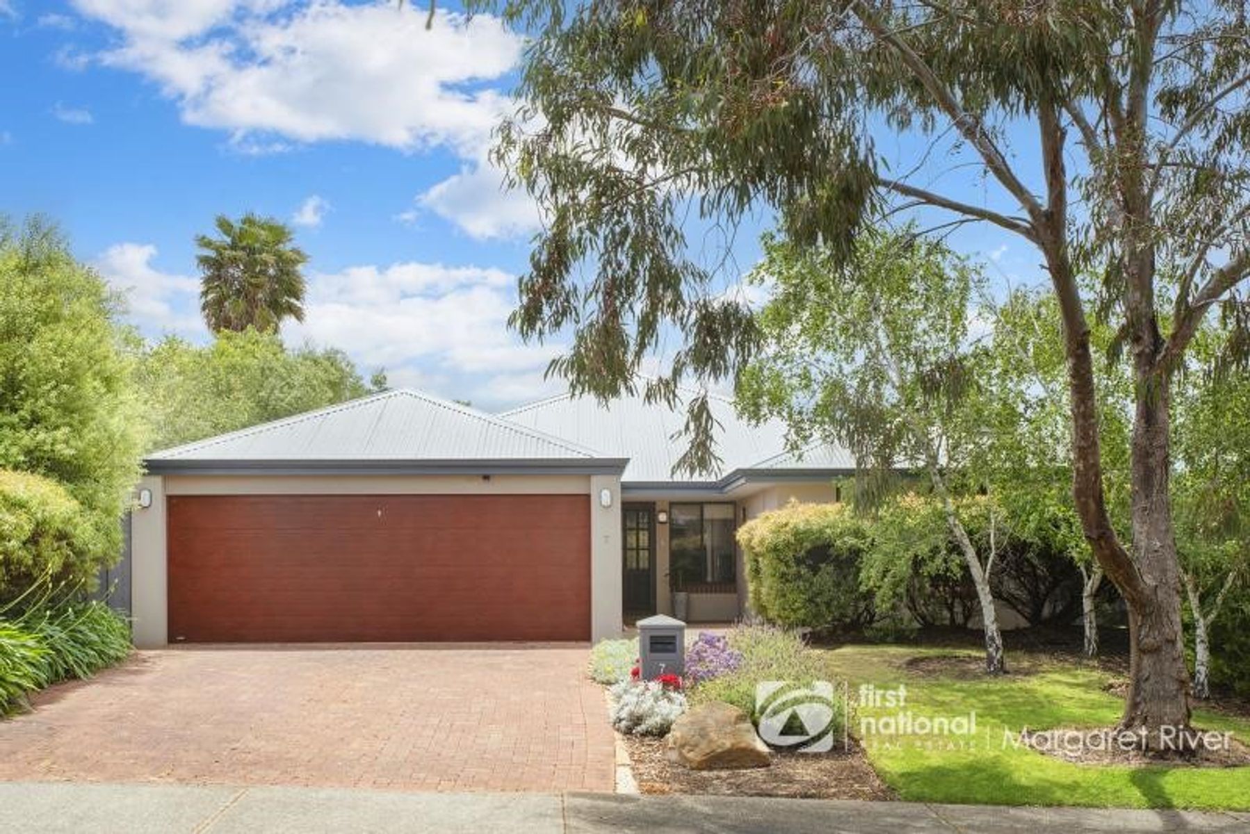 7 Poplar Avenue, Margaret River WA 6285