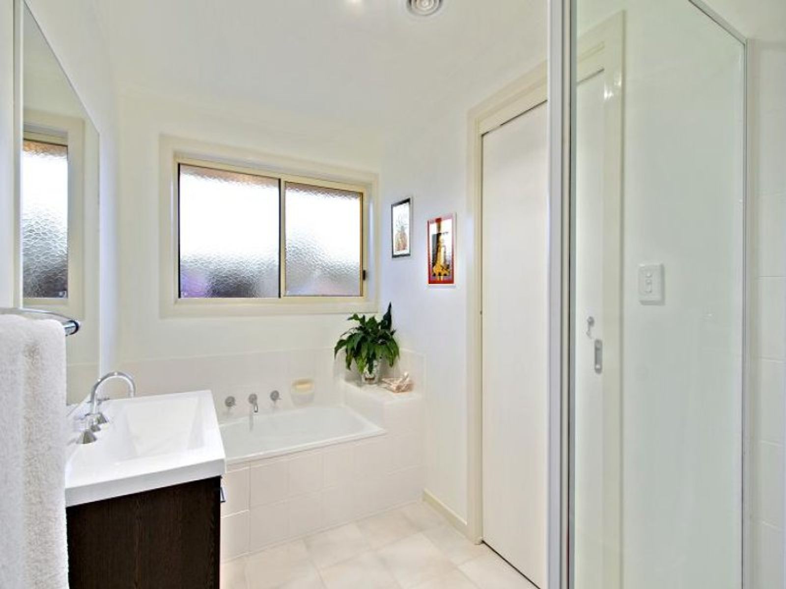 22 Bianca Drive, Aspendale Gardens, VIC 3195, Aspendale Gardens - Thumbnail 5