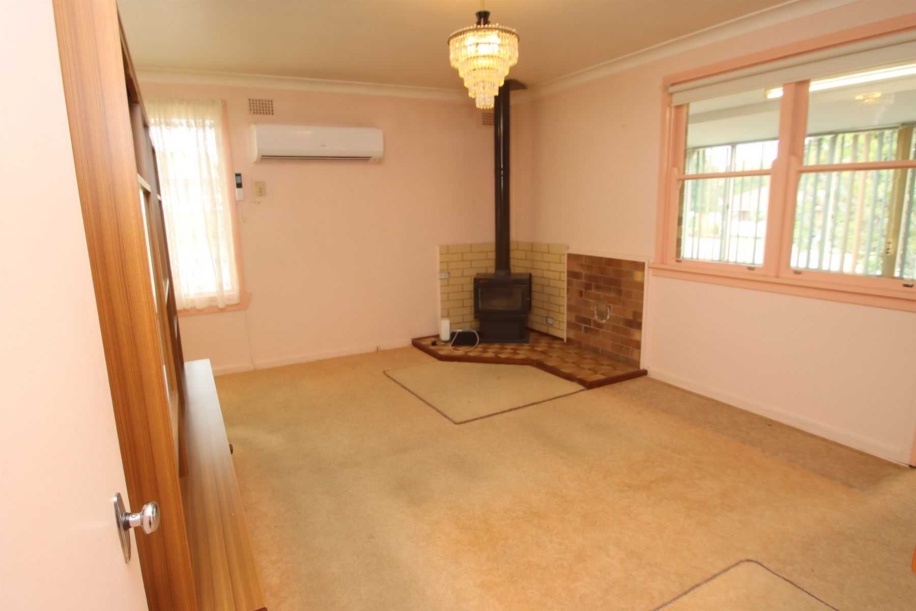 12 Kiely Street, Tenterfield NSW 2372, Tenterfield - Thumbnail 3