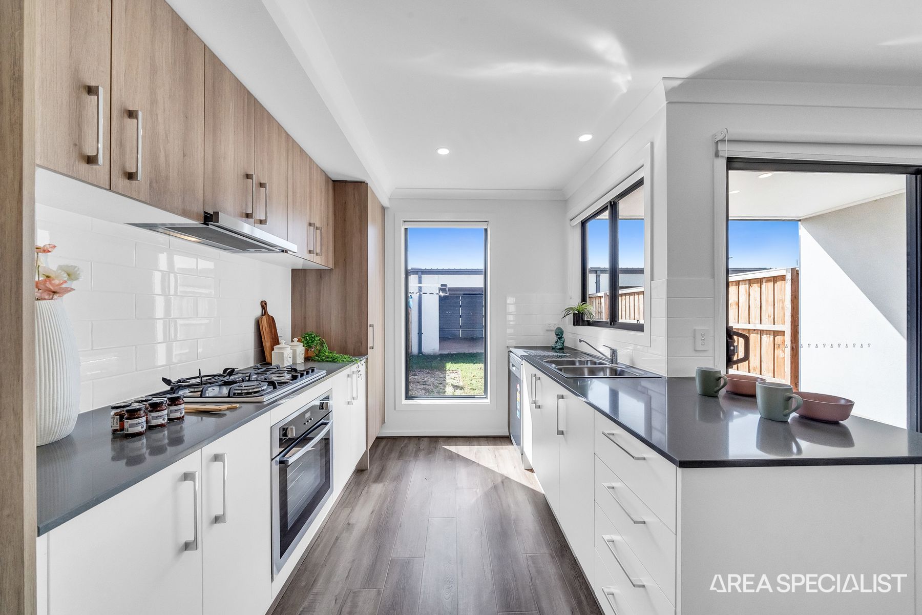 12 Dawson Street, Thornhill Park, VIC 3335, Thornhill Park - Thumbnail 7
