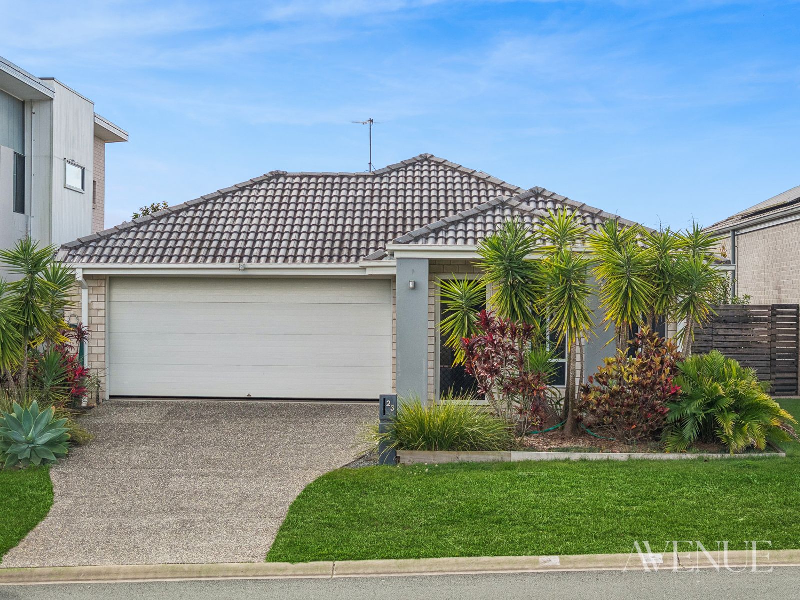 23 Mount Huntley Street, Park Ridge - Image 1