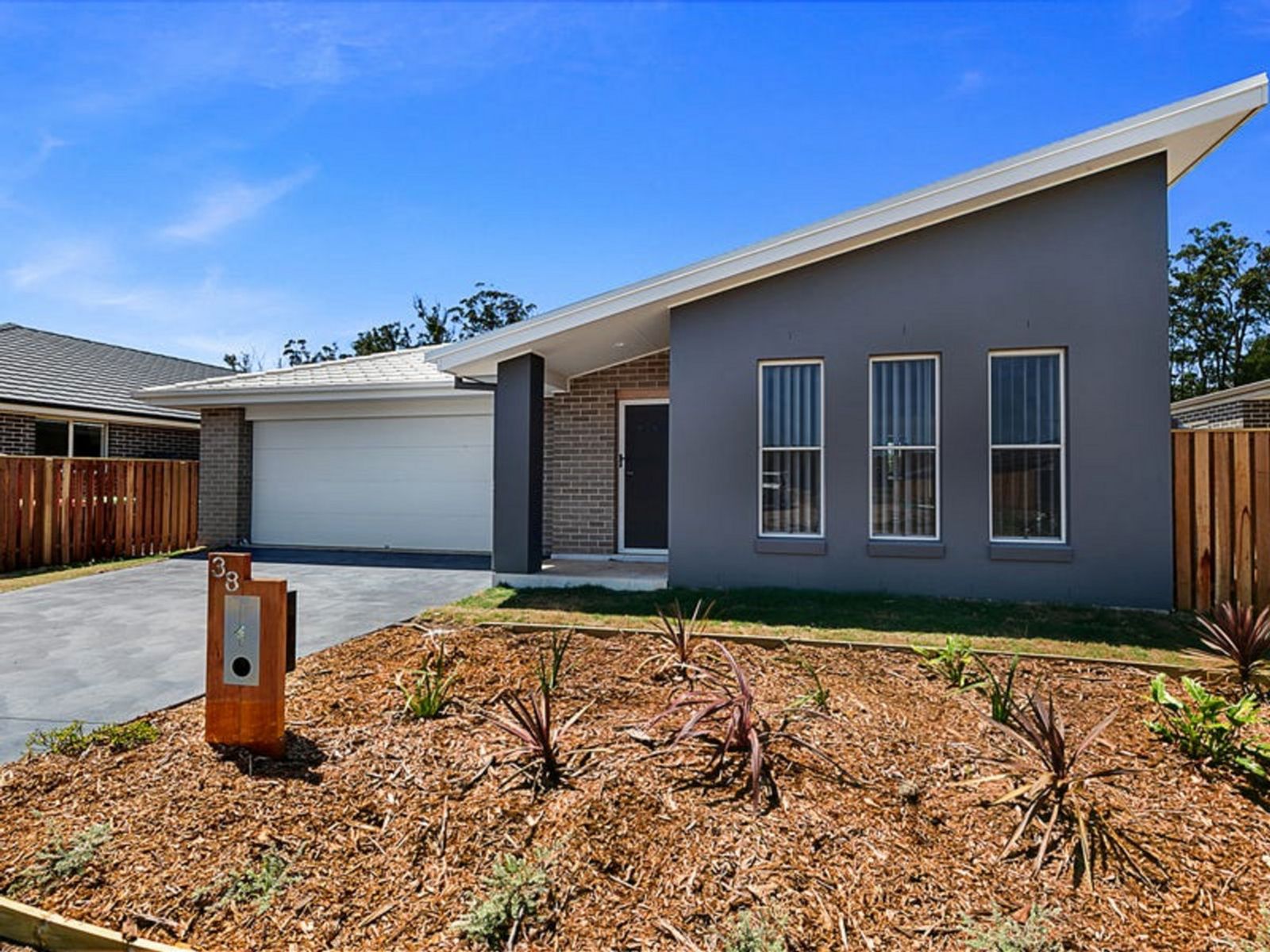 38 Gunsynd Chase, Port Macquarie NSW 2444, Port Macquarie - Thumbnail 2