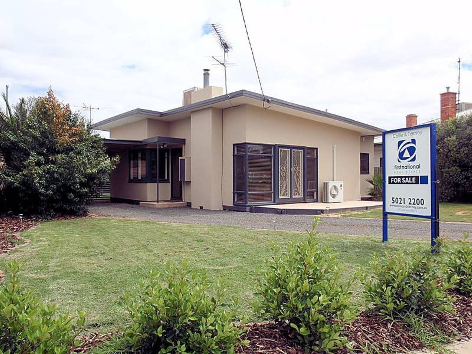 15 Heron Avenue
